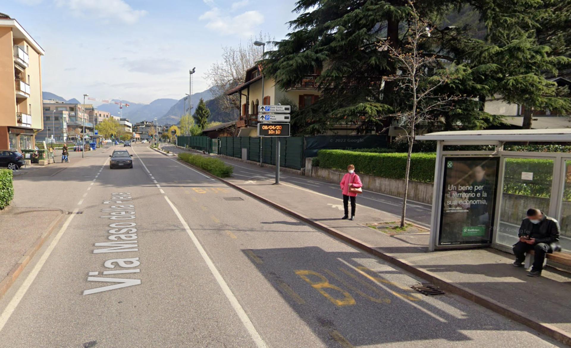 Impianto PENSILINA a Bolzano, in zona Pfarrhof