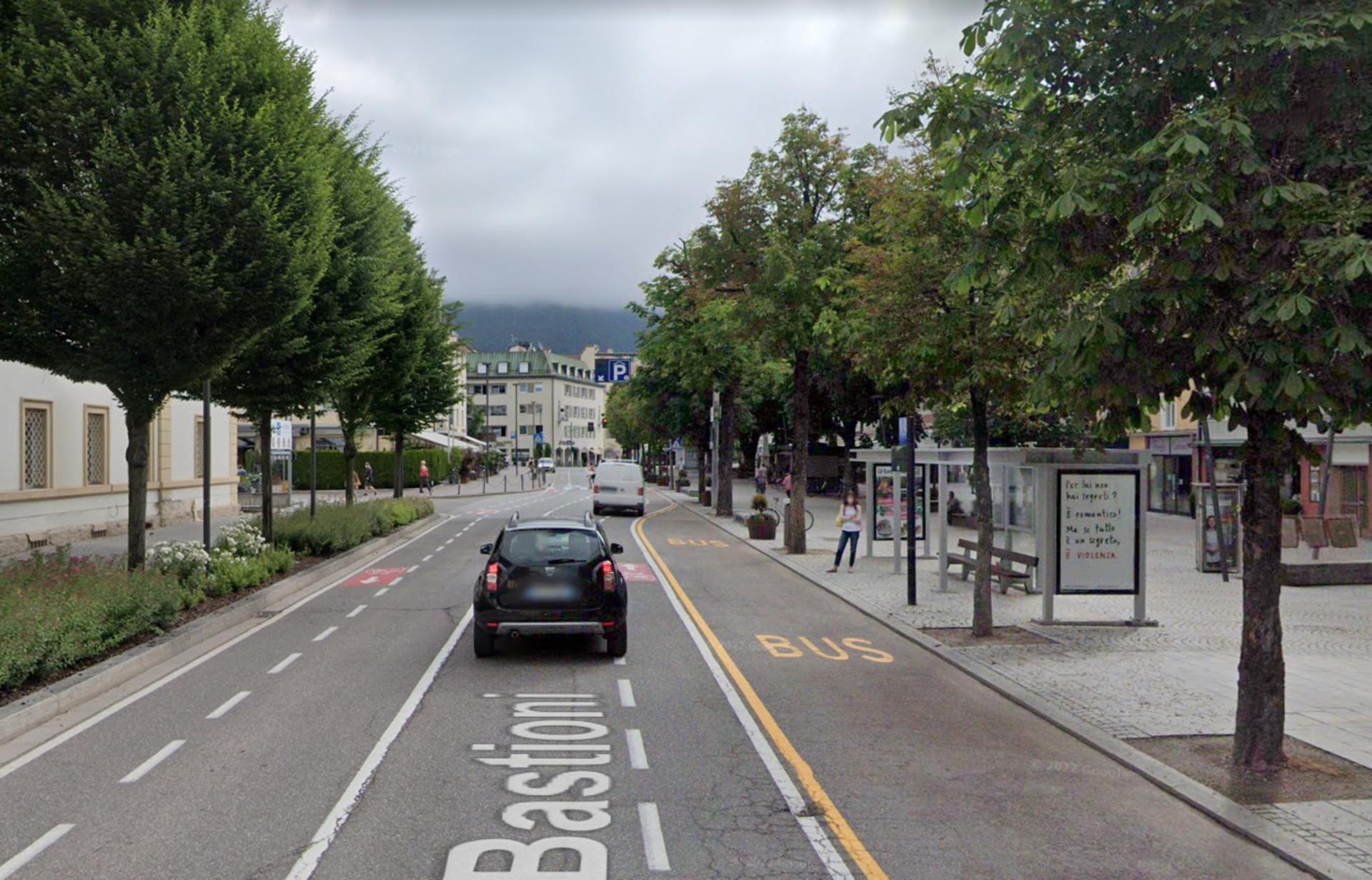Impianto PENSILINA a Brunico, in zona Point Fashion