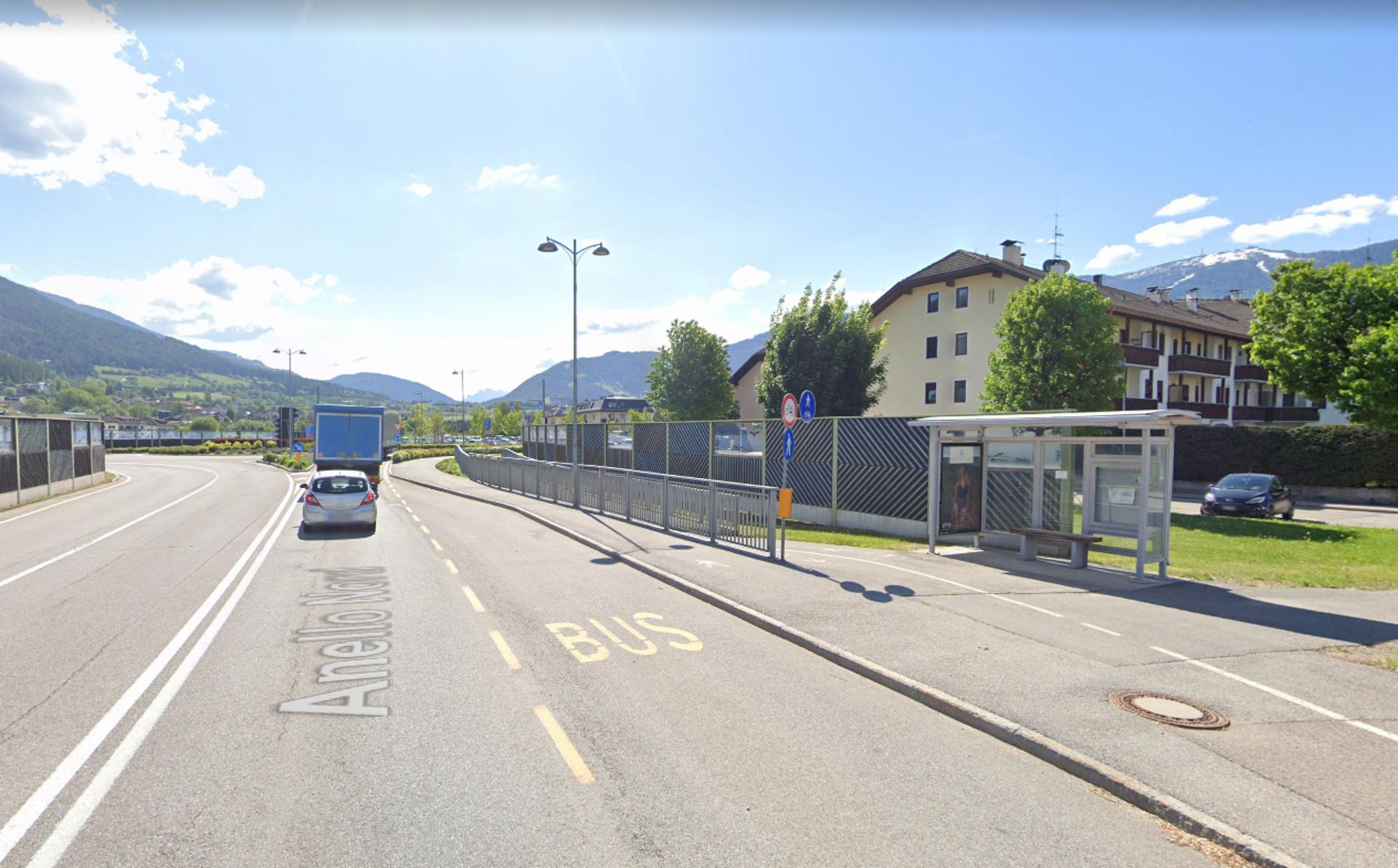Impianto PENSILINA a Brunico, in zona Despar