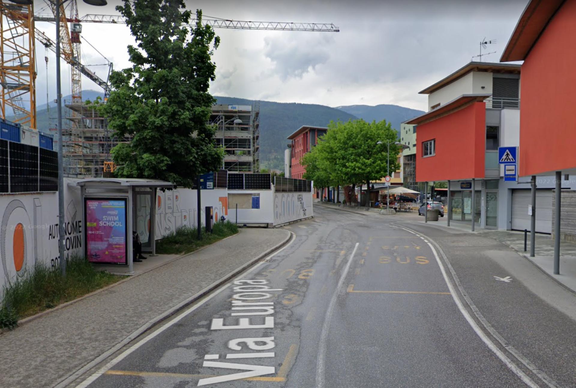 Impianto PENSILINA a Brunico, in zona MPREIS