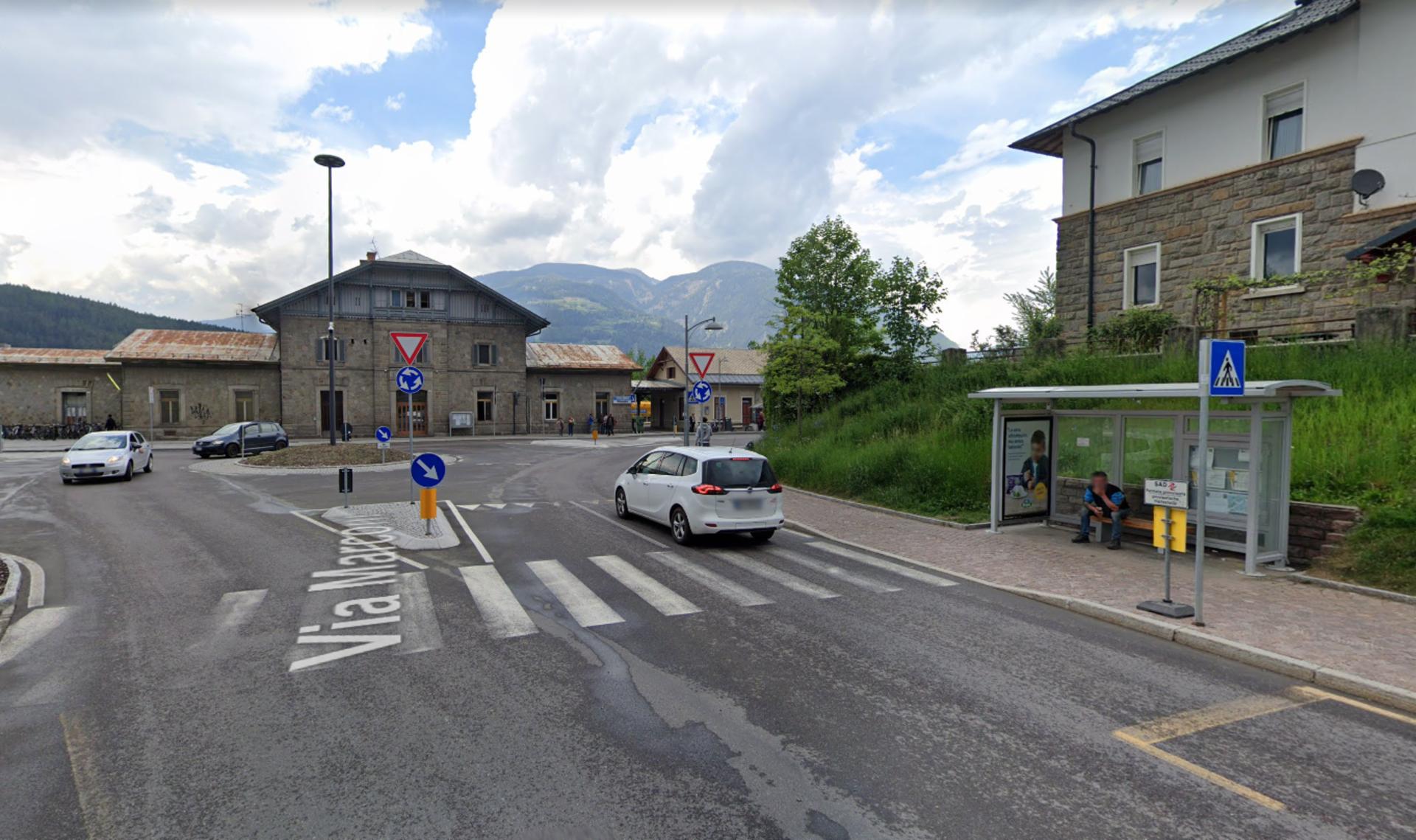 Impianto PENSILINA a Brunico, in zona Lidl