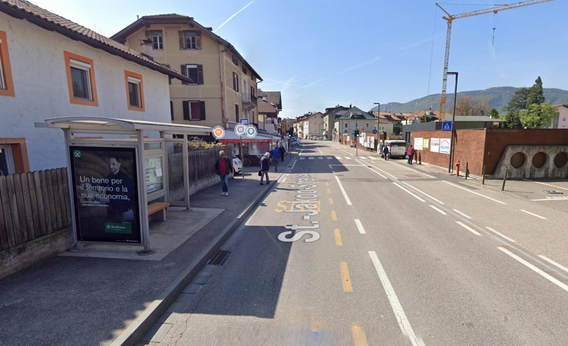 Impianto PENSILINA a Laives, in zona Salone Alessia