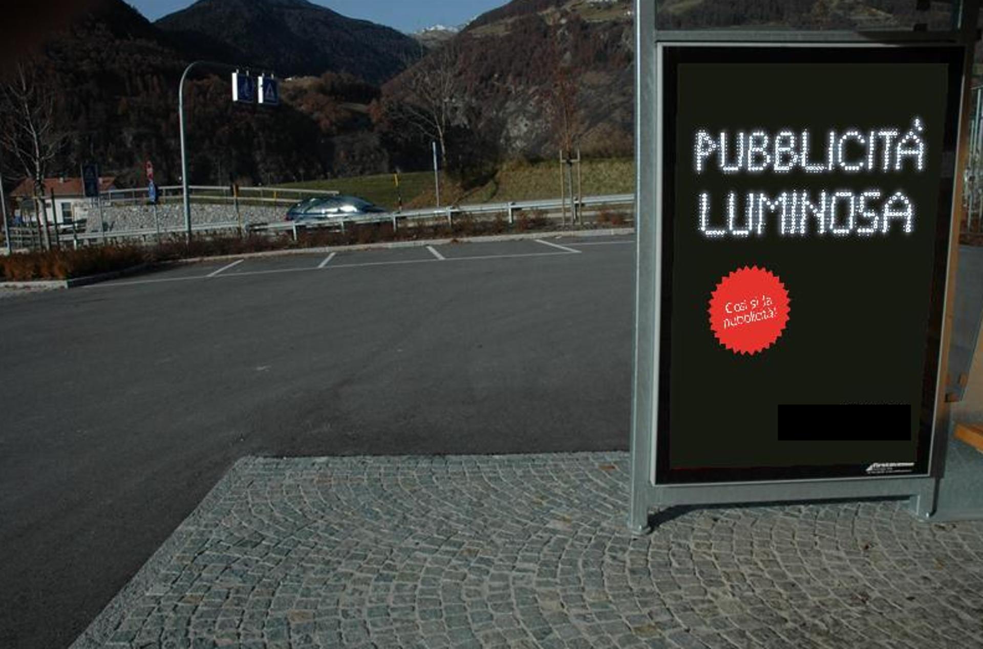 Impianto PENSILINA a Malles Venosta, in zona Pobitzer Bauernmarkt & Lederwaren