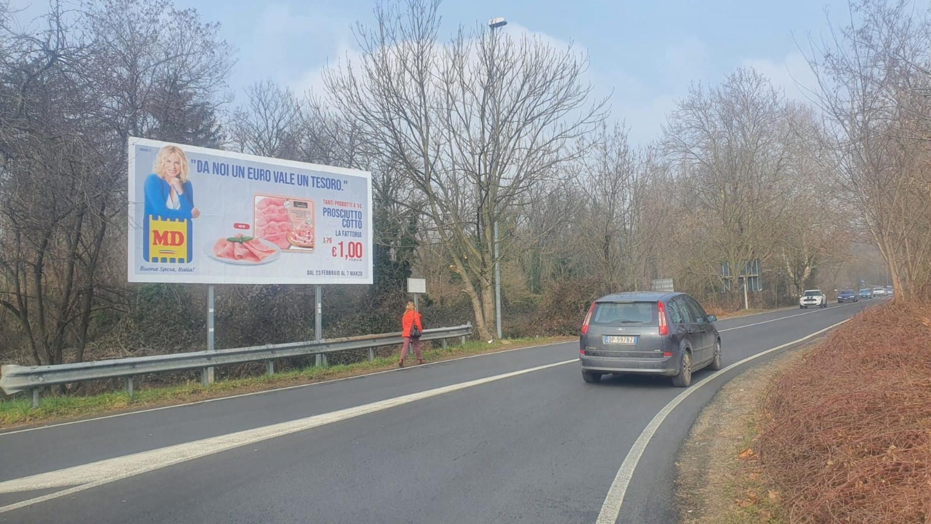 Impianto 6 X 3 a Como, in zona Cresta Alta Como