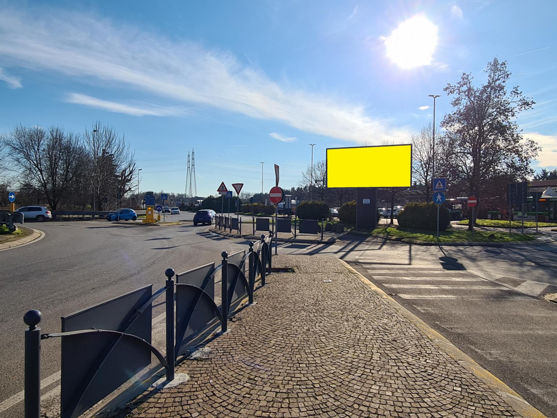 Impianto a ROTATORIA S.S. 9 VIA PER LOCATE DIR. LOCATE T.  San Giuliano Milanese