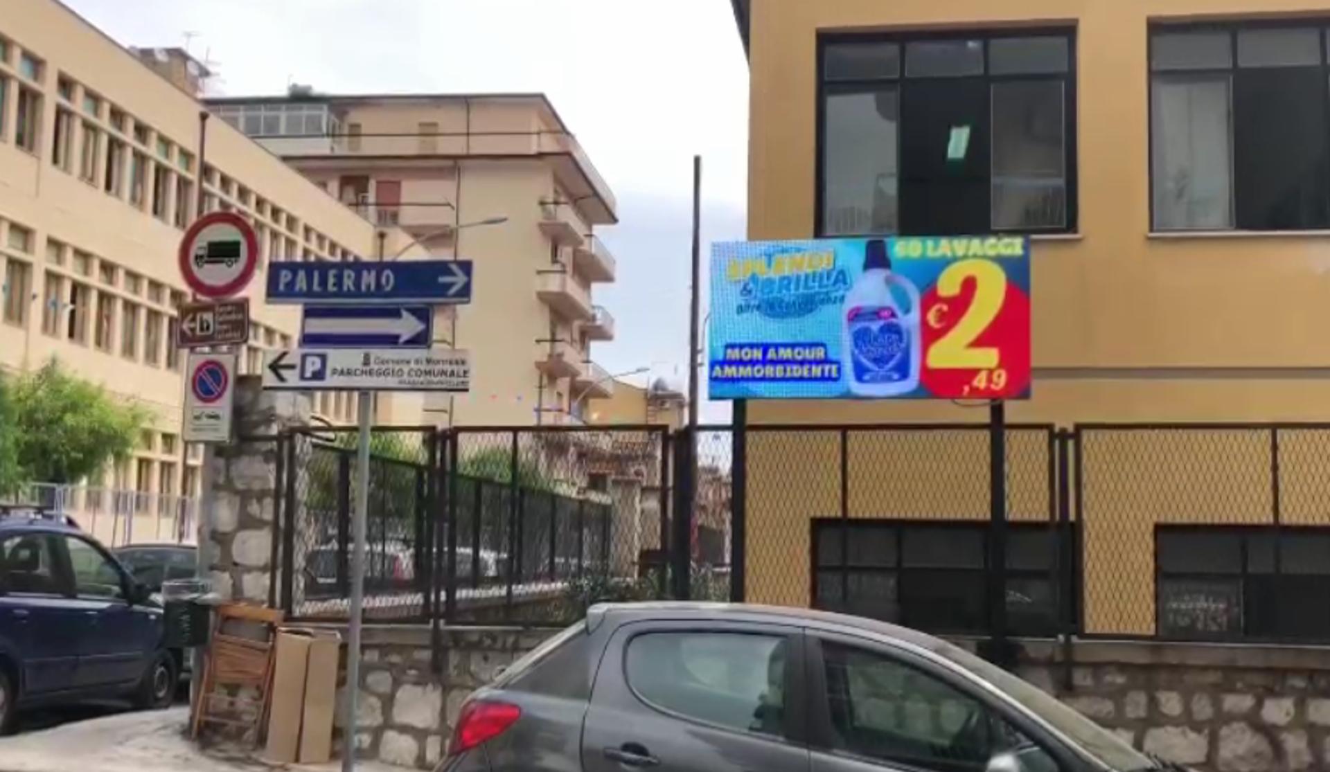 Impianto DISPLAY / LED a Monreale, in zona Tramezzineria del corso
