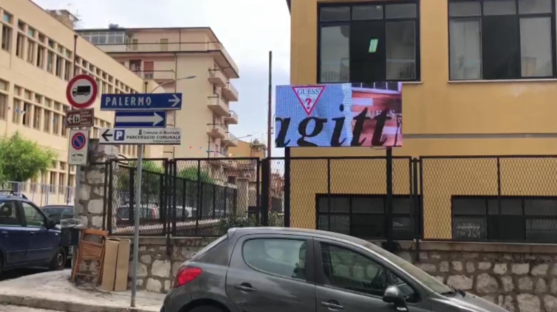 Impianto DISPLAY / LED a Monreale, in zona Tramezzineria del corso