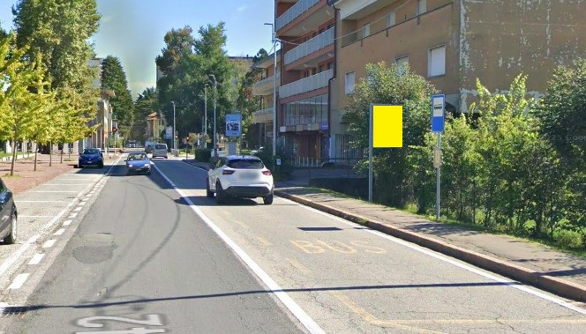 Impianto CARTELLONISTICA a Olgiate Comasco, in zona Pasticceria Franzi