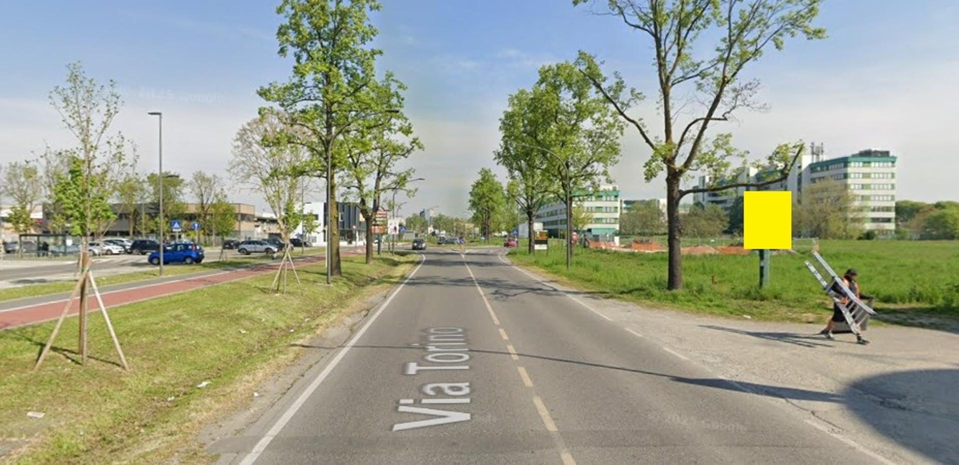 Impianto CARTELLONISTICA a Cernusco sul Naviglio, in zona Shabu