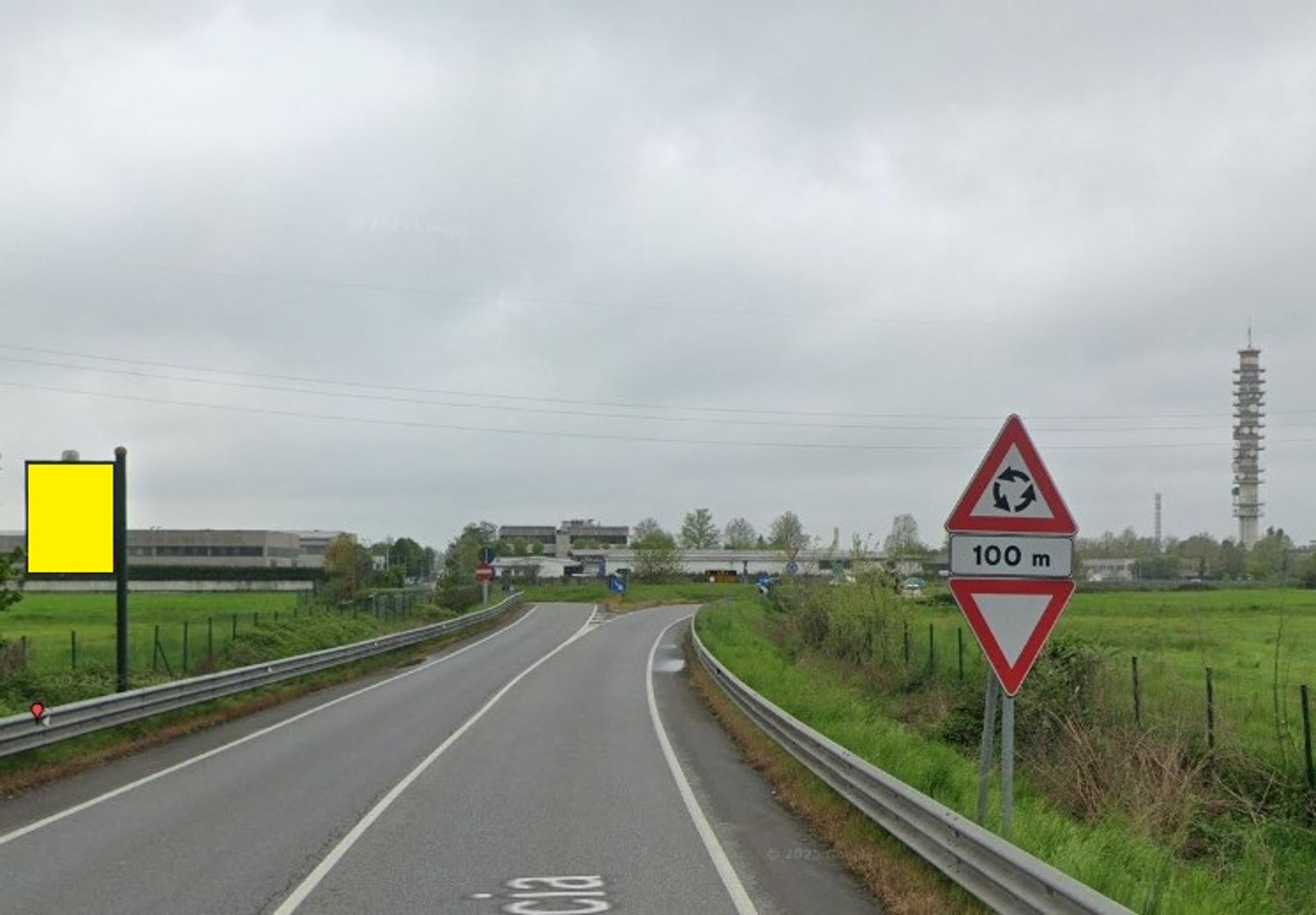 Impianto CARTELLONISTICA a Cassina de' Pecchi, in zona L'intollerante
