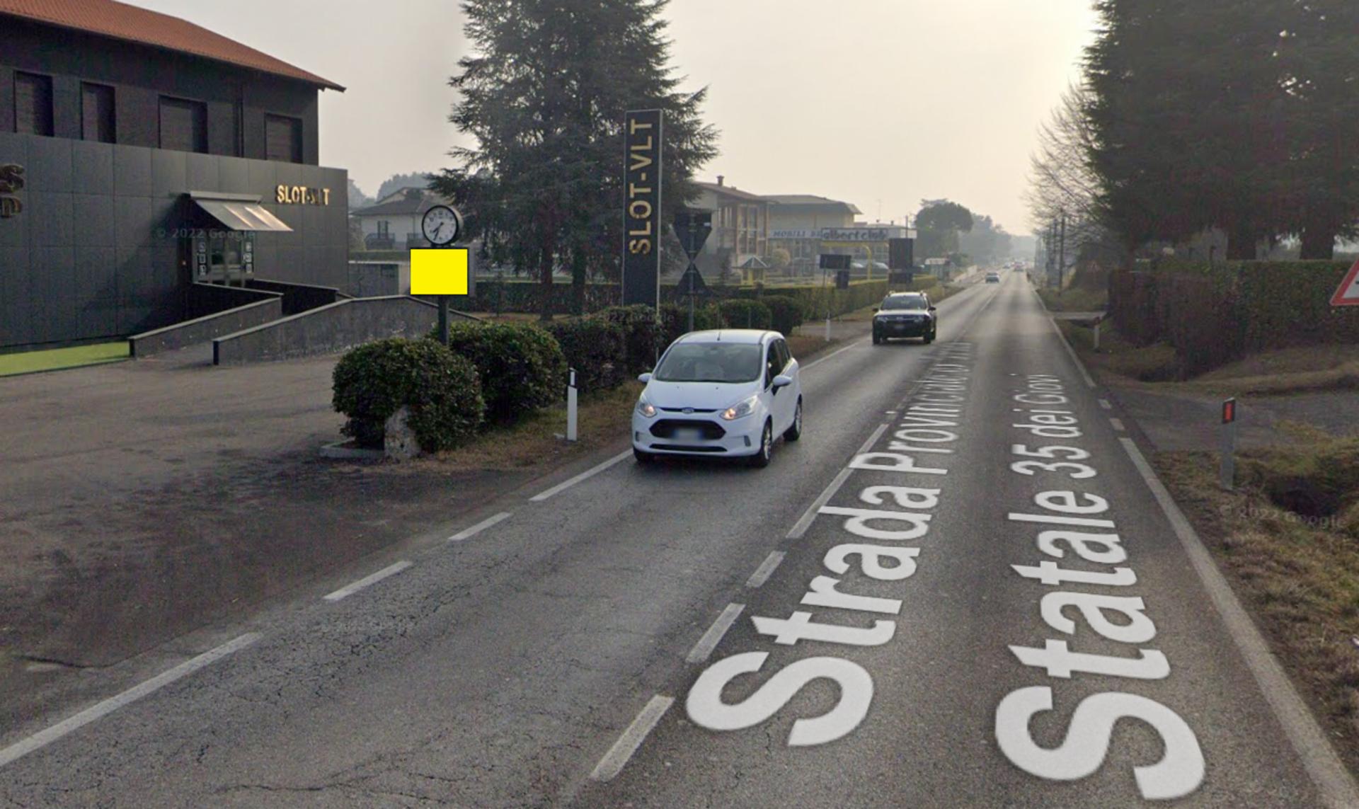 Impianto OROLOGIO a Fino Mornasco, in zona Mobili Belina