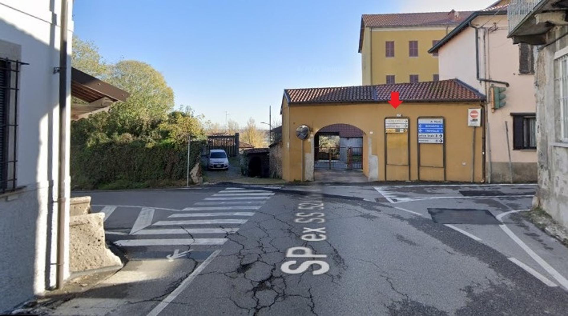 Impianto FRECCE / PREINSEGNE a Vaprio d'Adda, in zona Osteria del Tram