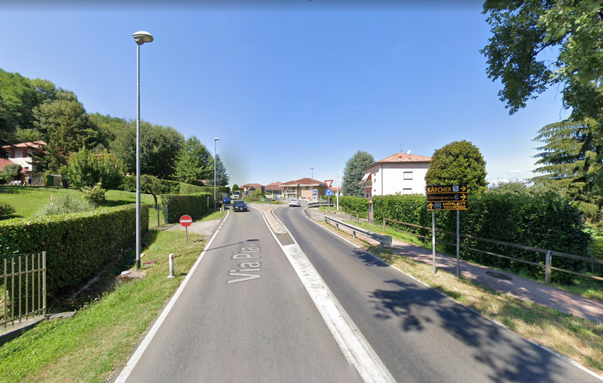 Impianto a S.P. 17 Km. 4+200/dx  Azzate