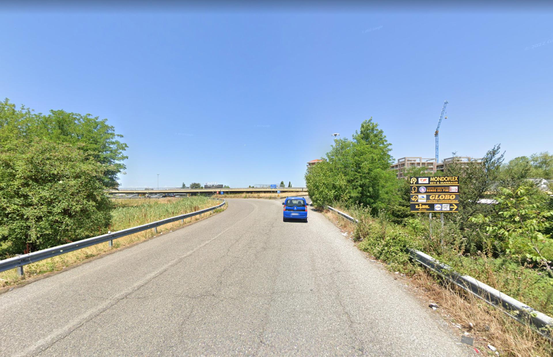 Impianto a Rotonda Viale Elvezia- (S.P. 5 rampa S.S. 36)  Monza