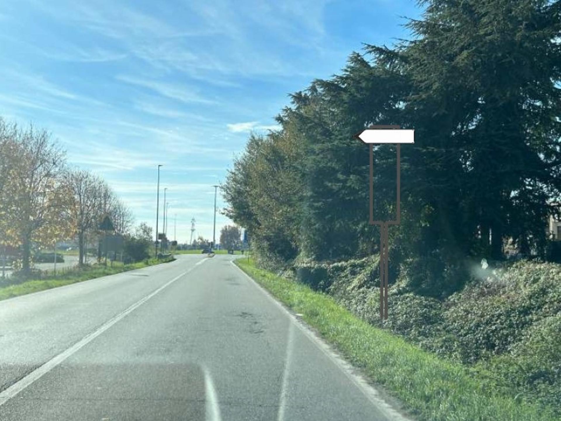 Impianto a S.P. ex S.S. 42 Km. 8+800/sx  Verdello