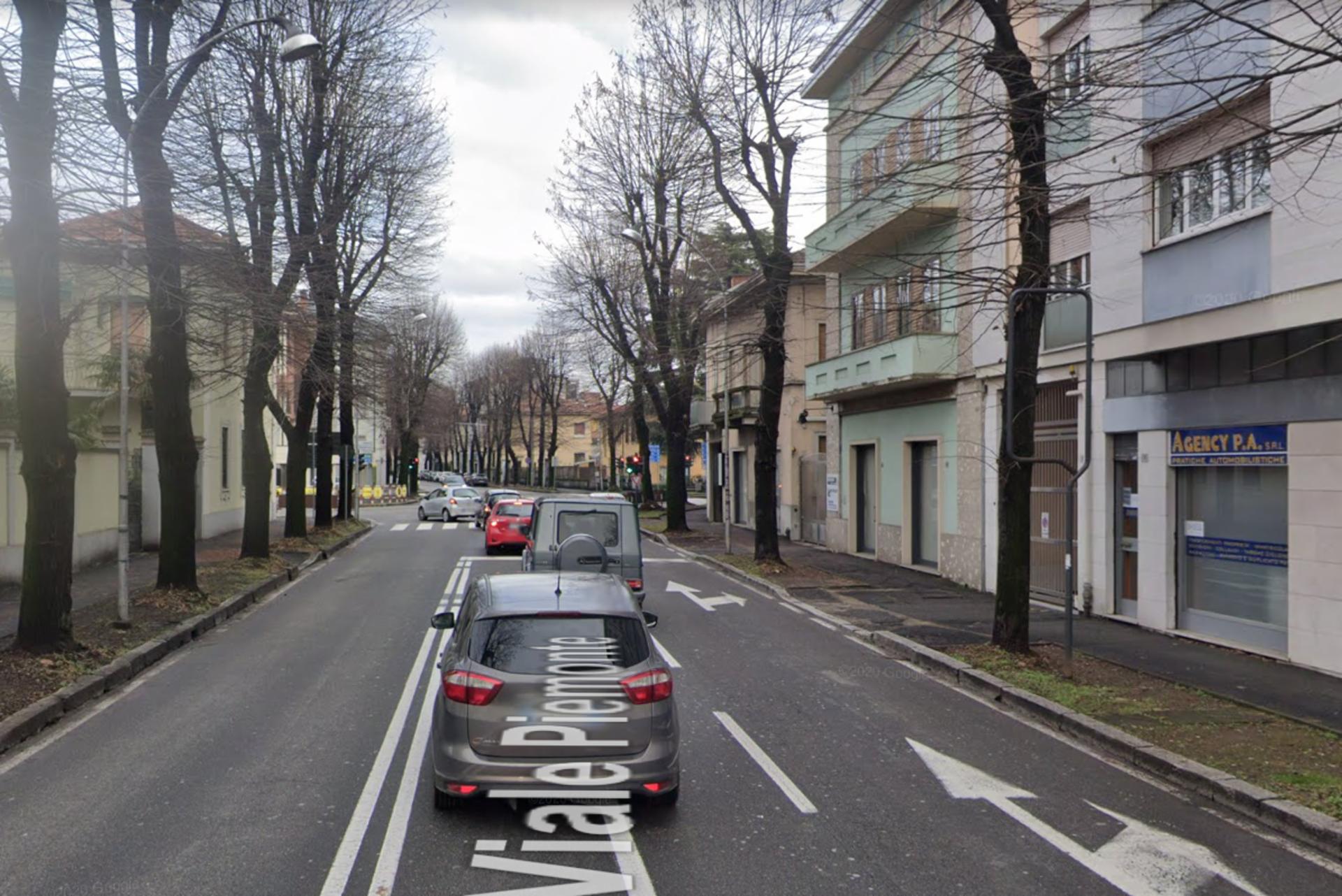 Impianto a VIALE Piemonte 30 mt prima Viale Cadorna  Busto Arsizio