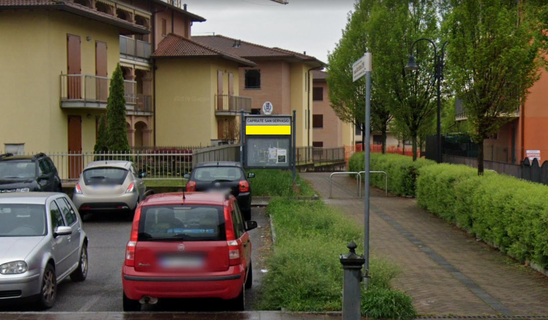 Impianto TABELLA a Capriate San Gervasio, in zona Le petit café