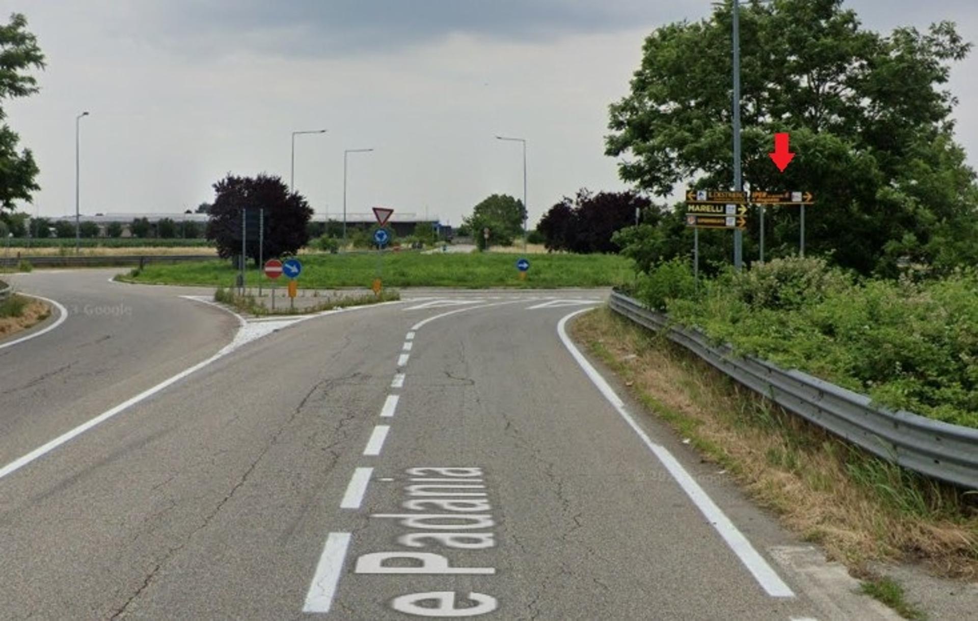 Impianto FRECCE / PREINSEGNE a Marcallo con Casone, in zona Chiesa parrocchiale dei Santi Nazaro e Celso
