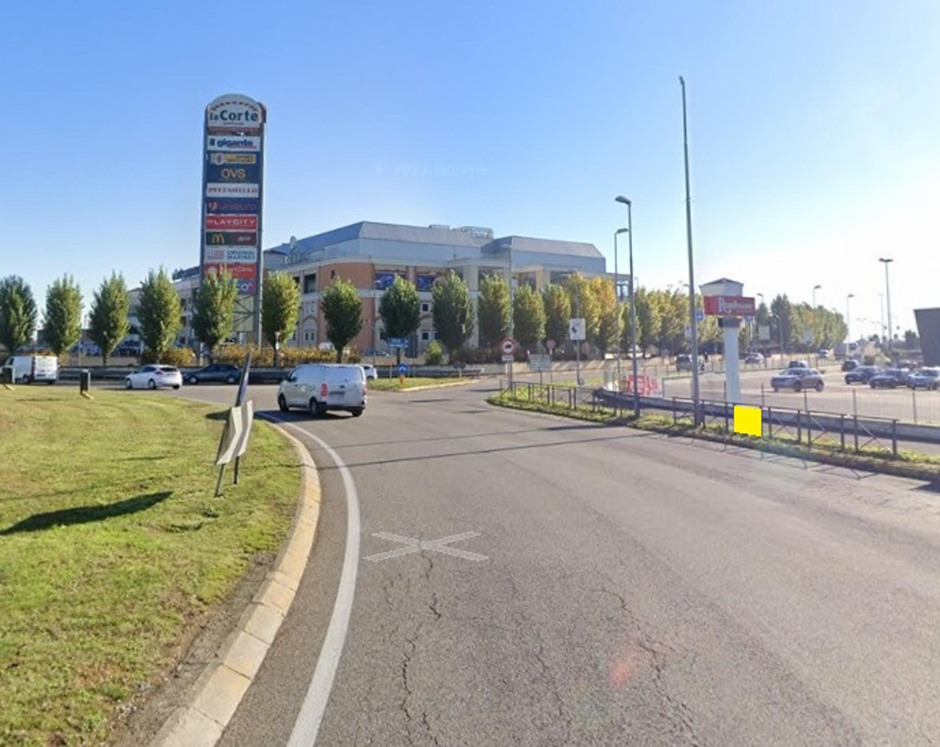 Impianto a Incrocio S.S. 11 rotatoria Via I Maggio  Bellinzago Lombardo