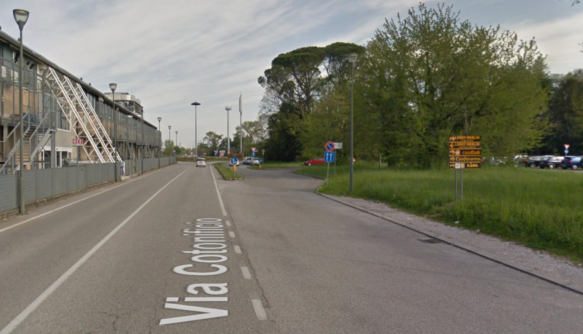 Impianto FRECCE / PREINSEGNE a Martignacco, in zona H&M
