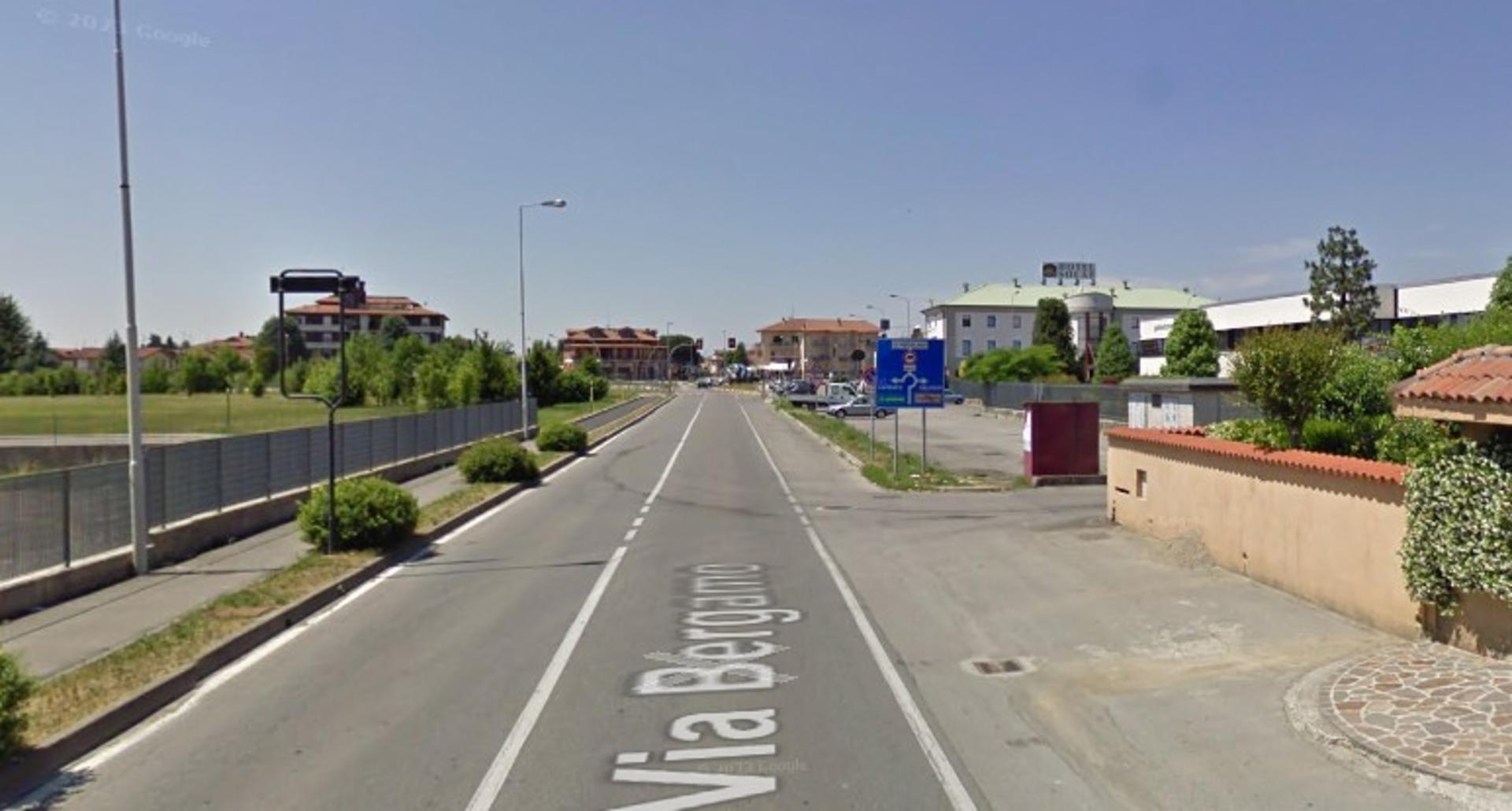 Impianto a S.P. 183 Km. 2+440/sx (Via Bergamo angolo Via San Protasio)  Medolago
