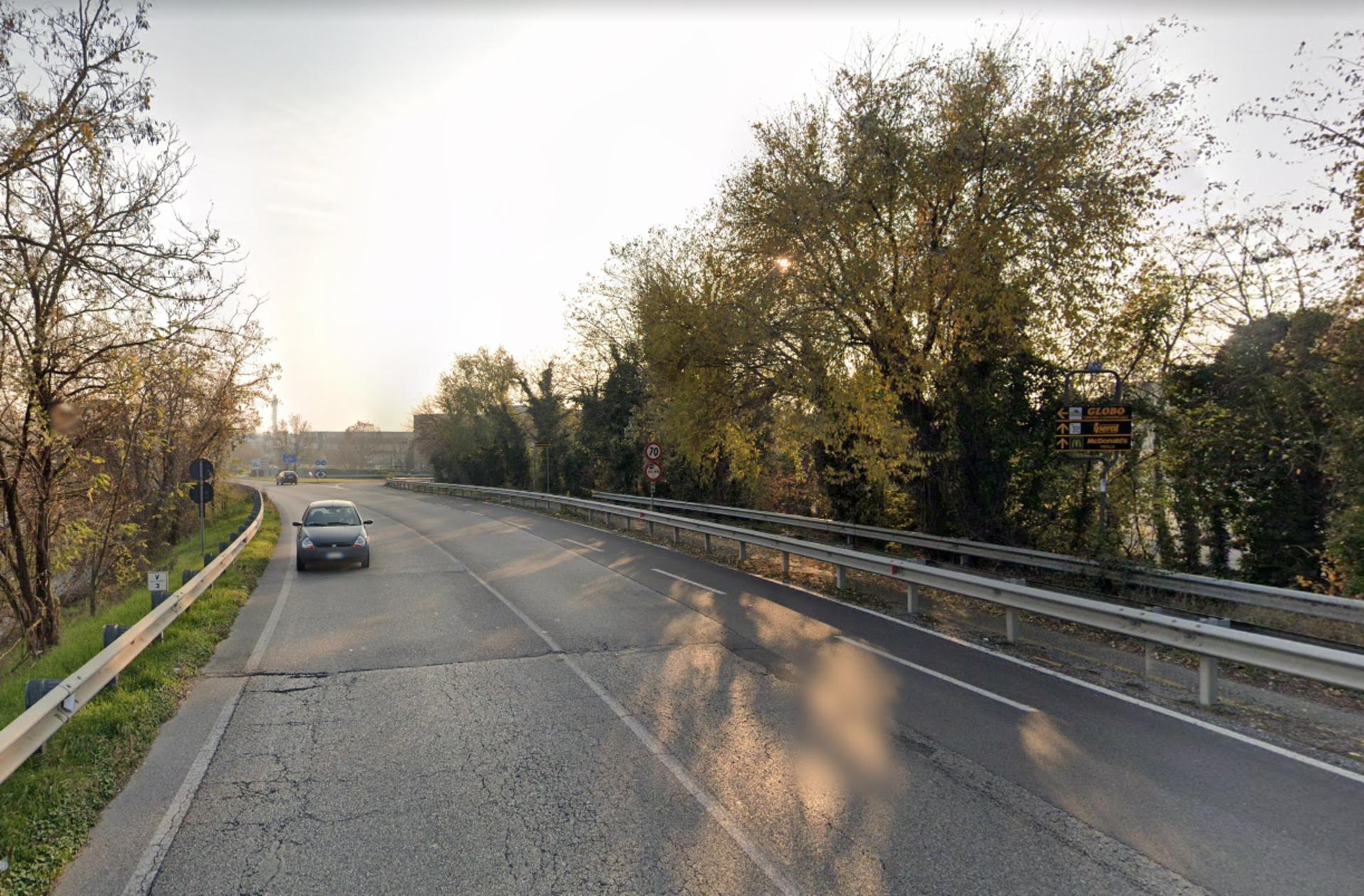 Impianto FRECCE / PREINSEGNE a Cernusco sul Naviglio, in zona Bar Giraffa - Mensa