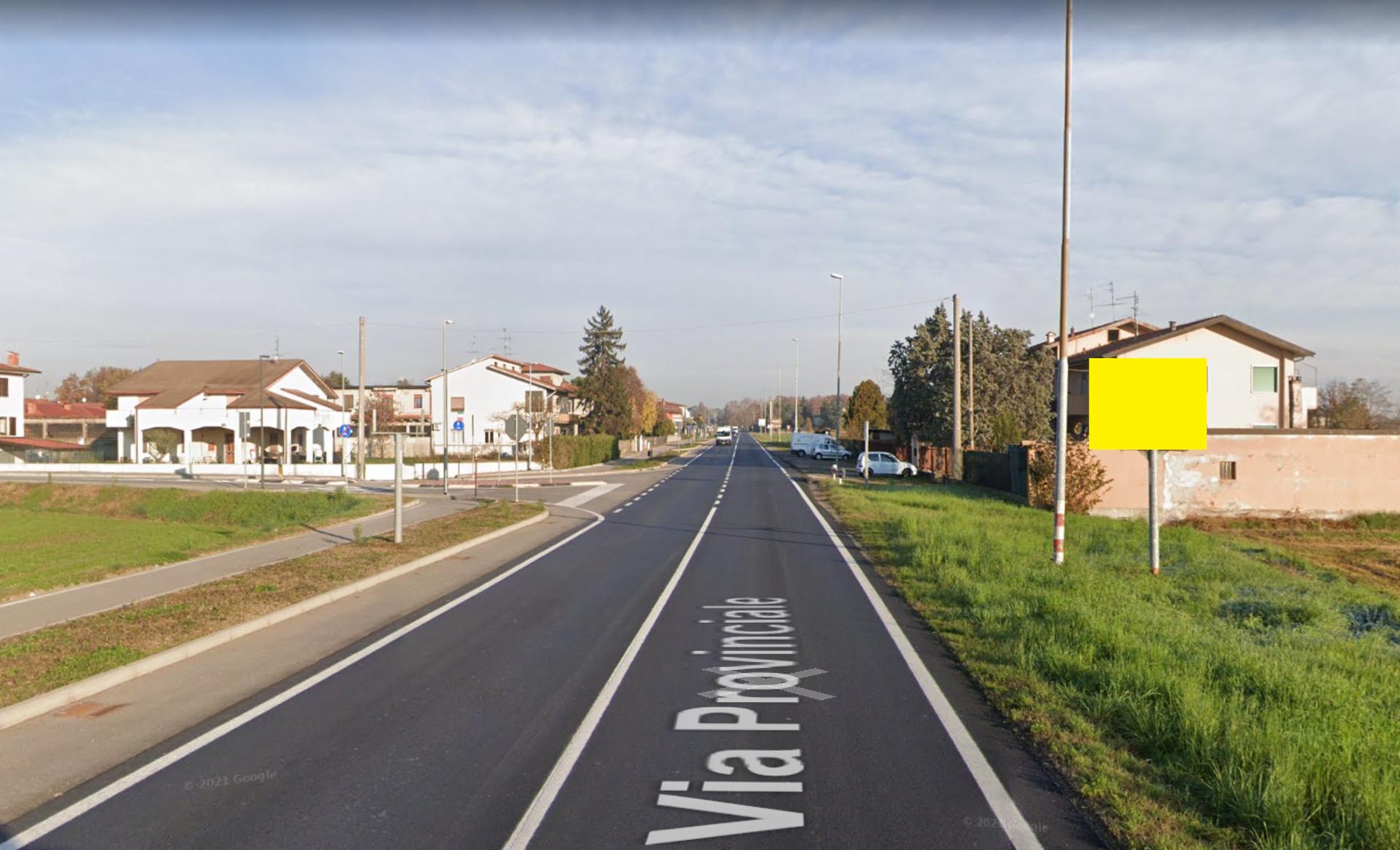 Impianto CARTELLONISTICA a Lurano, in zona Gabu in cascina