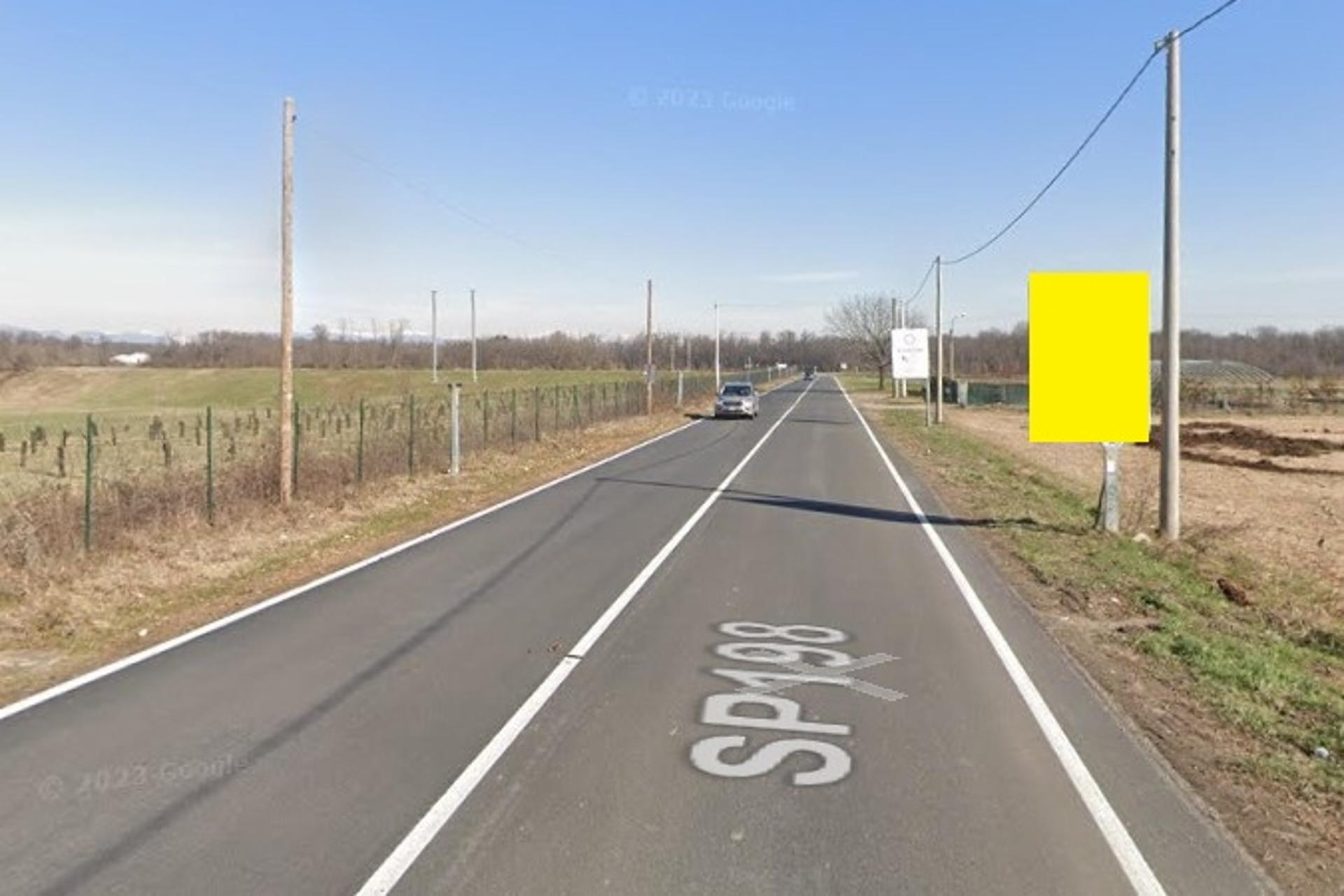 Impianto CARTELLONISTICA a Cerro Maggiore, in zona Conad