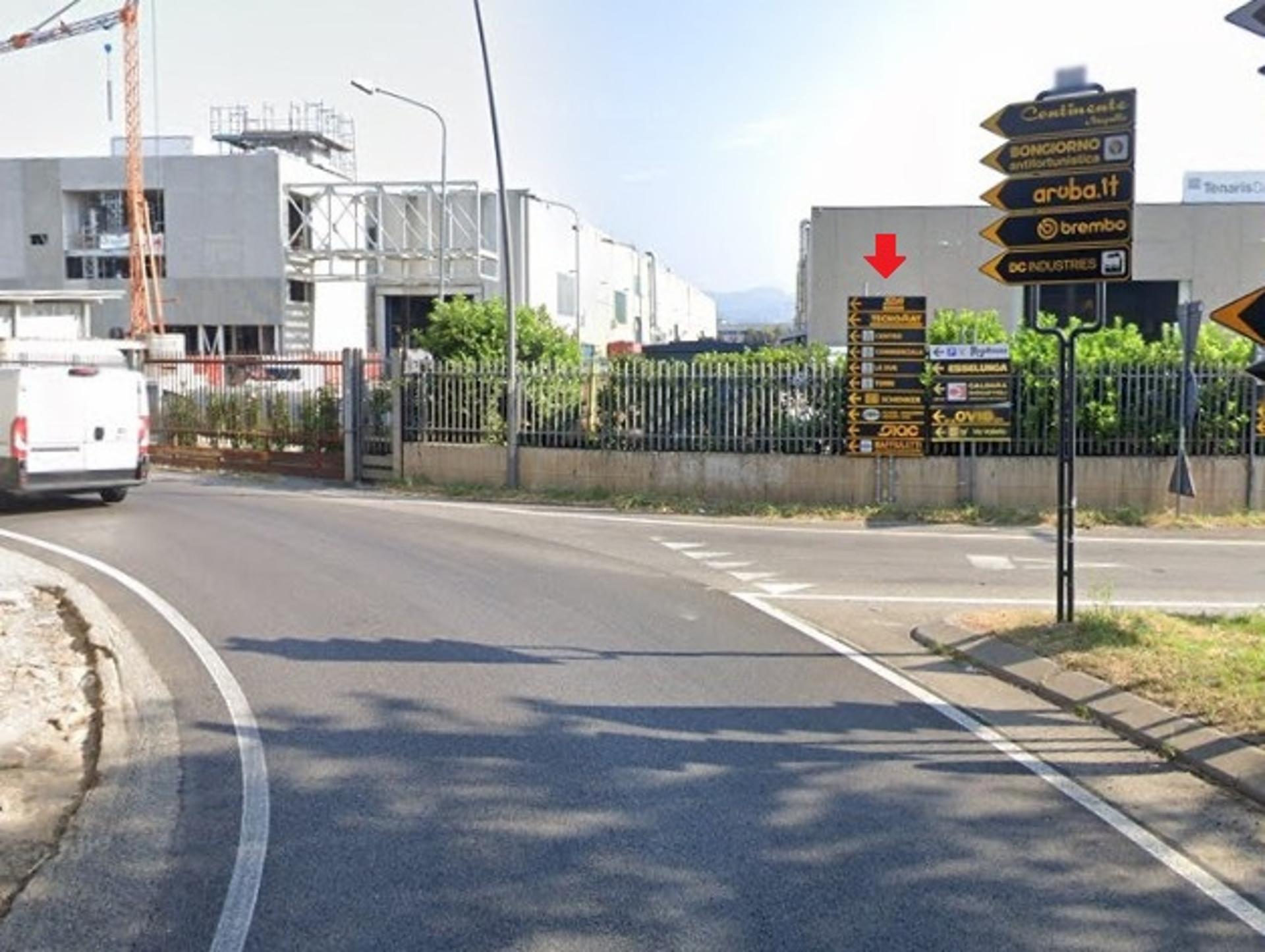 Impianto a VIA Friuli  (Uscita Autostrada)  Dalmine