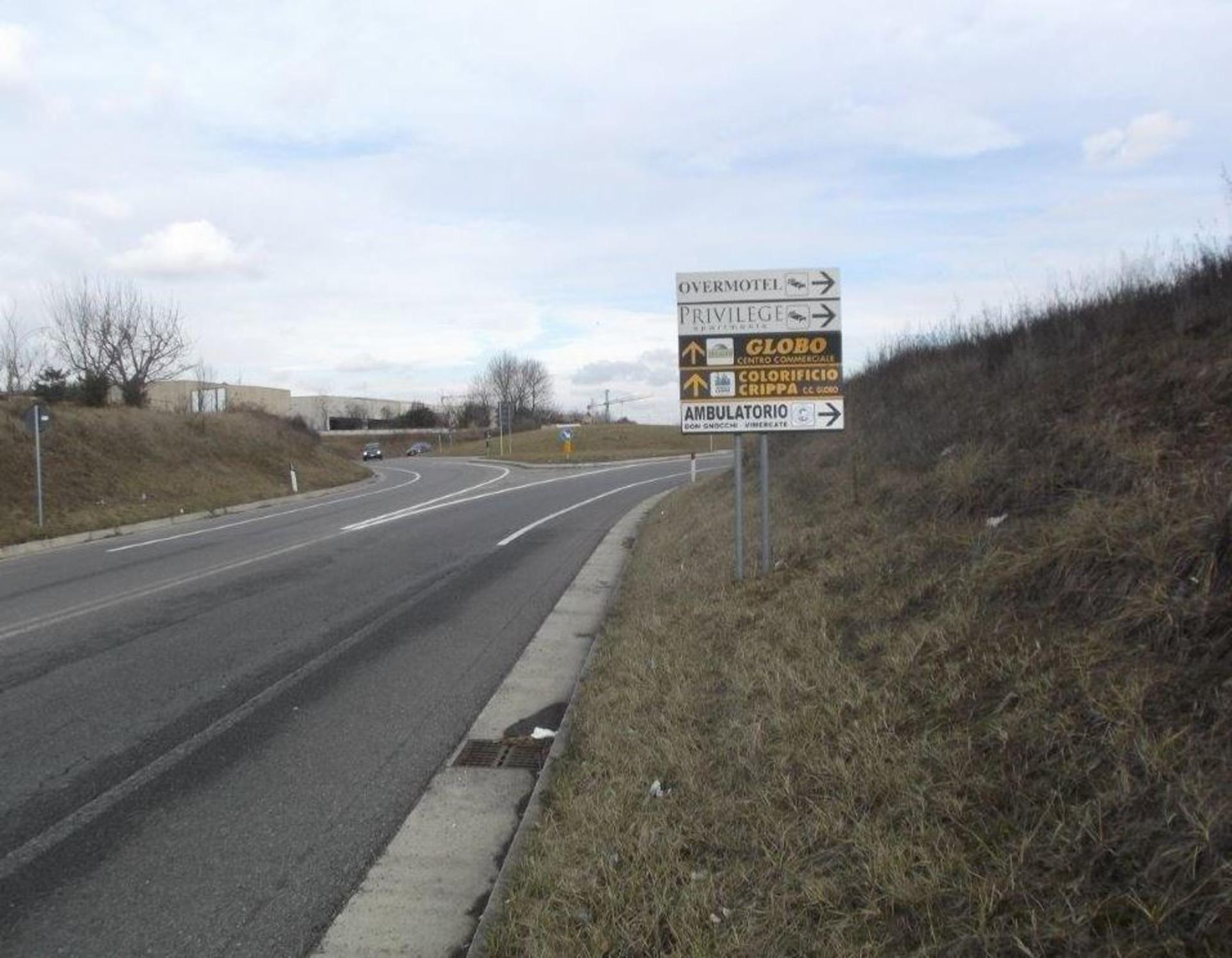 Impianto FRECCE / PREINSEGNE a Vimercate, in zona Roxy
