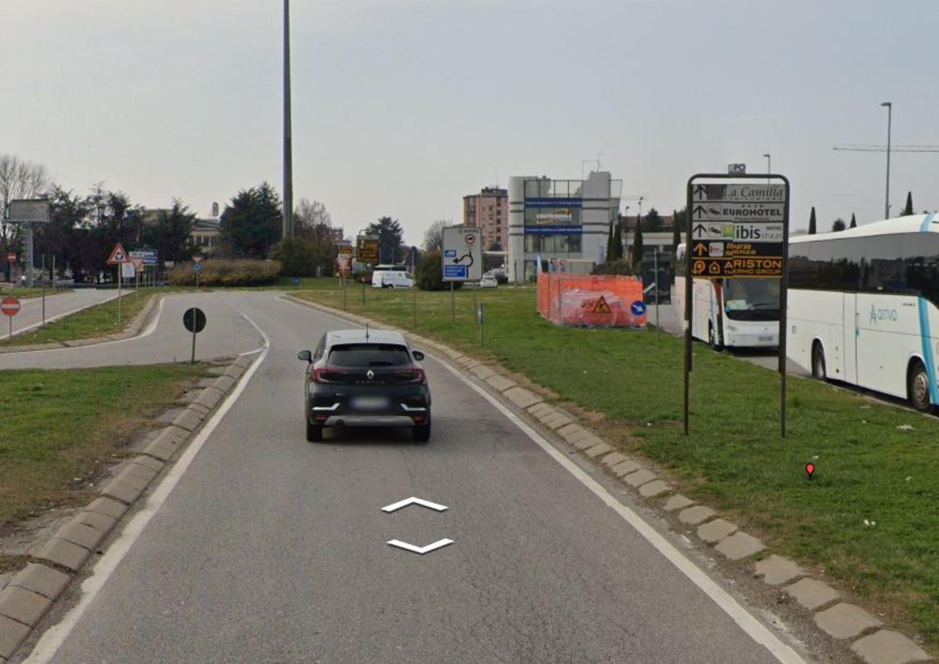 Impianto FRECCE / PREINSEGNE a Agrate Brianza, in zona Burger King
