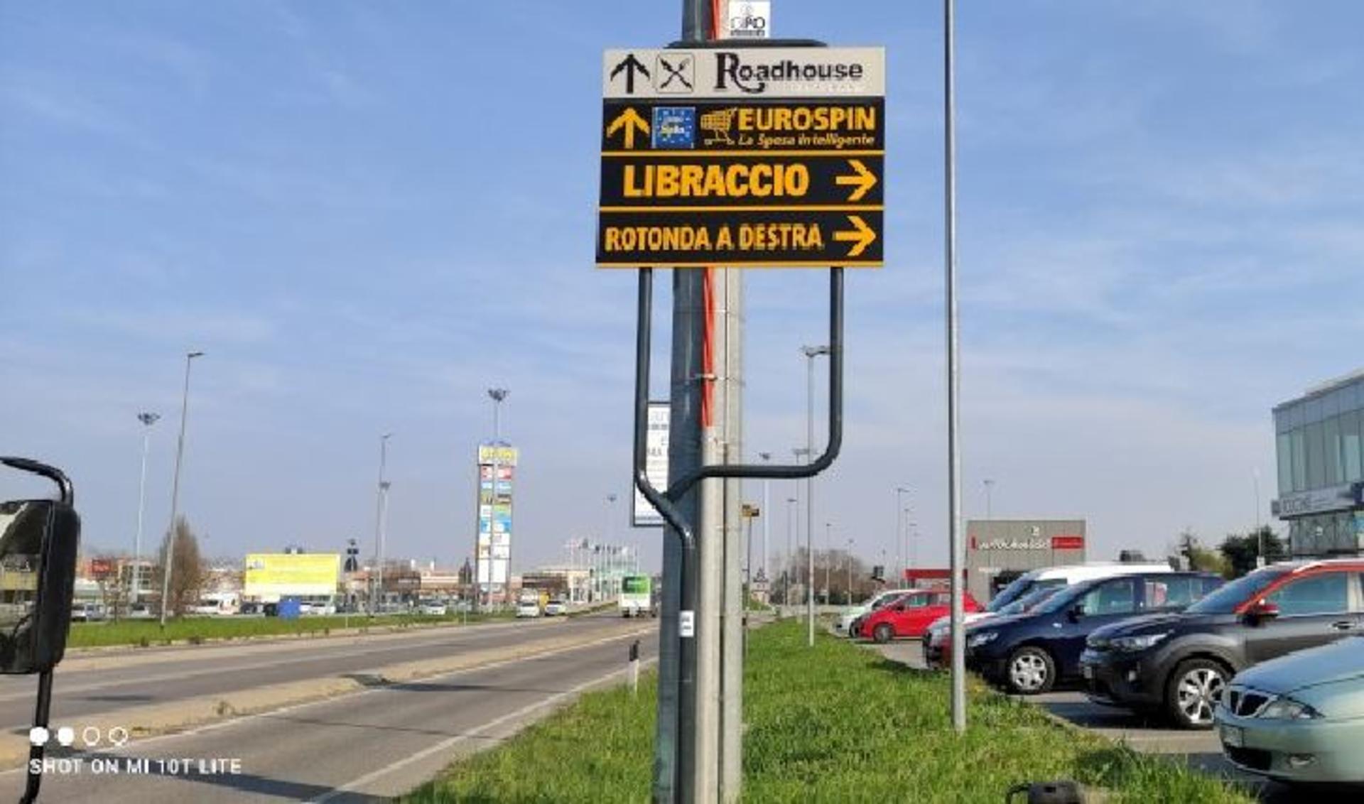 Impianto a VIALE Italia  Busnago
