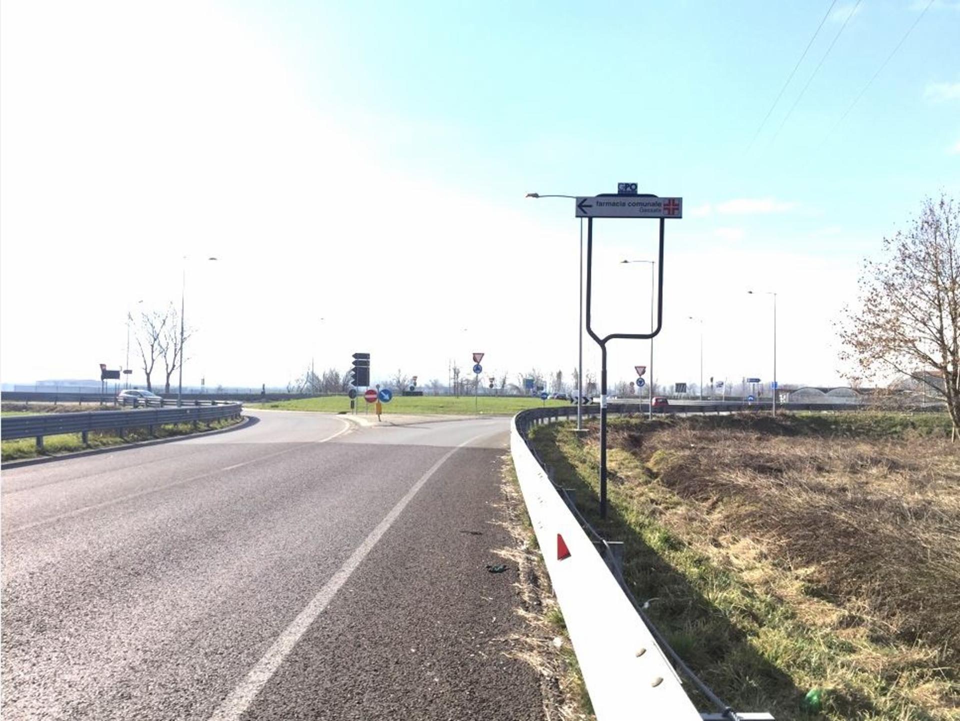 Impianto FRECCE / PREINSEGNE a Gessate, in zona Esselunga