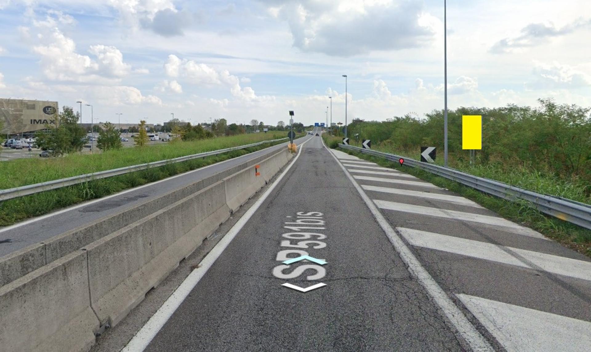 Impianto a EX S.S.  591 Km. 1+750/dx  Azzano San Paolo