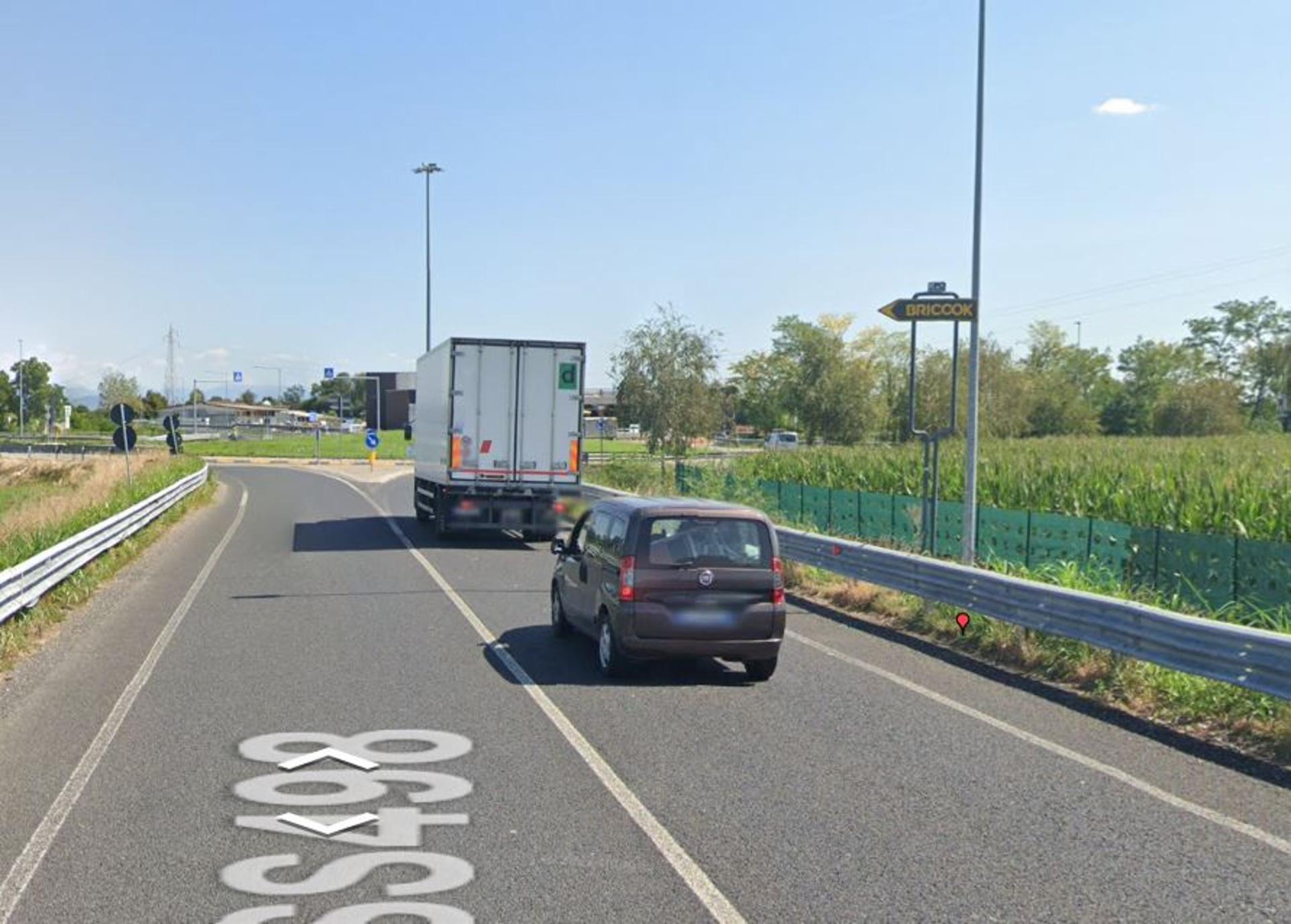 Impianto a EX S.S. 498 VAR Km. 3+640/sx  Romano di Lombardia