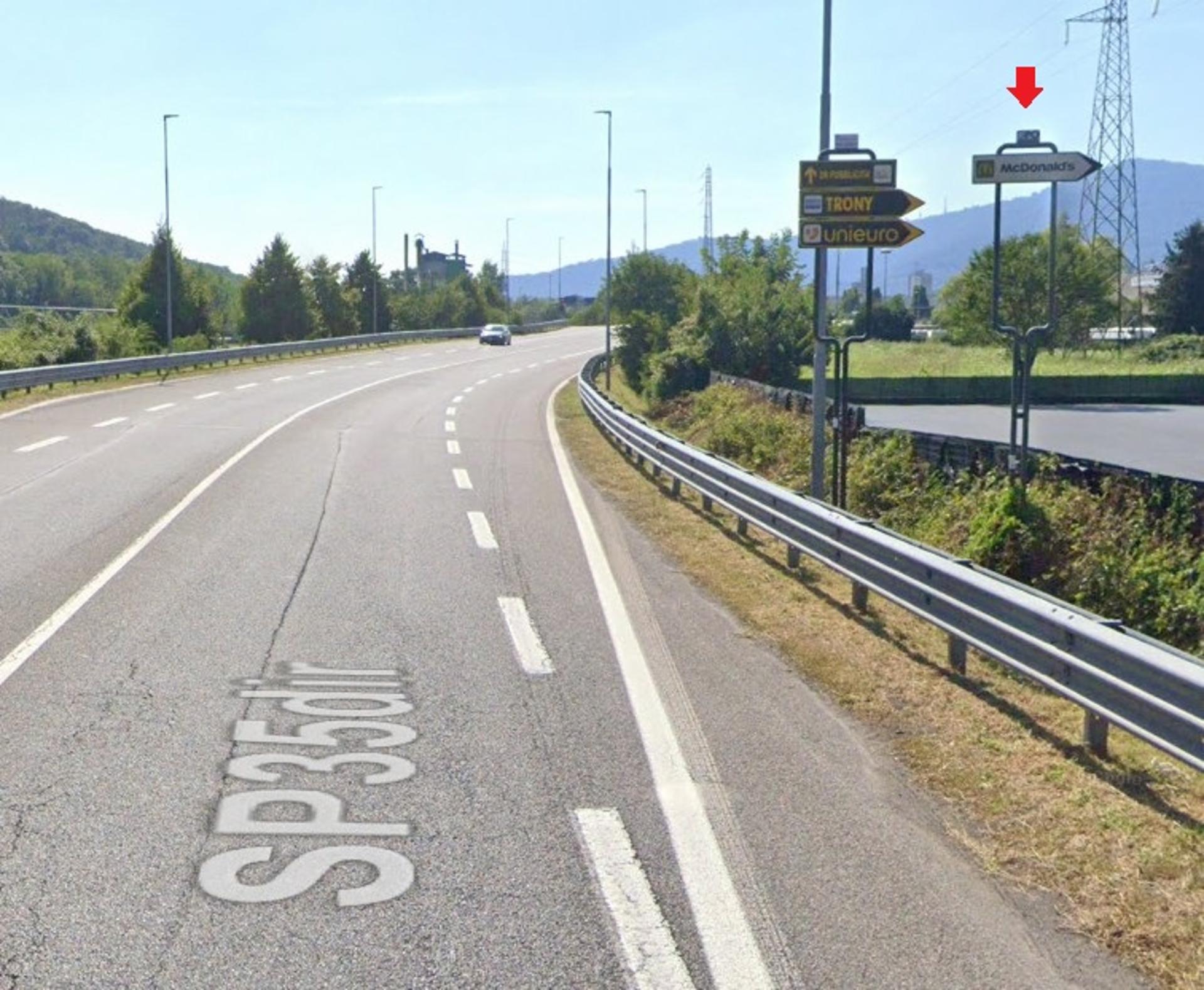 Impianto a S.P. 35 Dir Km. 0+850/sx  Nembro