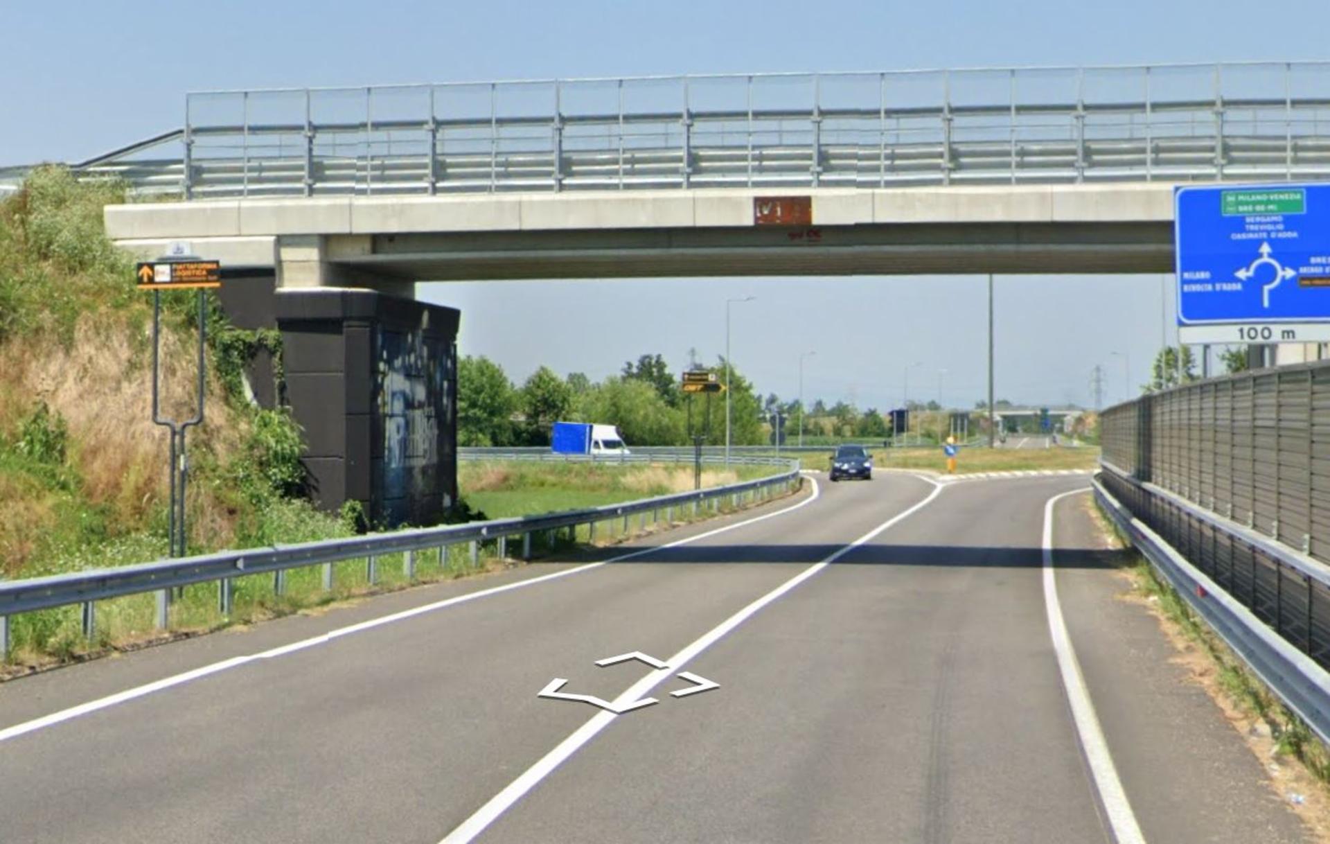 Impianto a S.P.  472 VAR Km. 3+490/dx  Arzago d'Adda