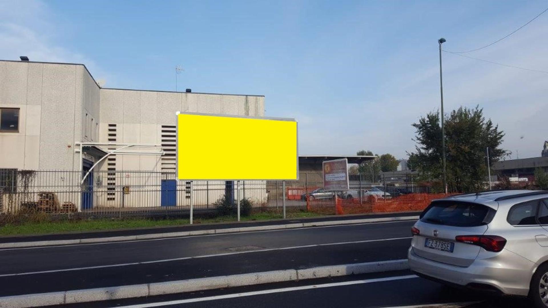 Impianto 6 X 3 a Sesto San Giovanni, in zona Milano Senza Glutine