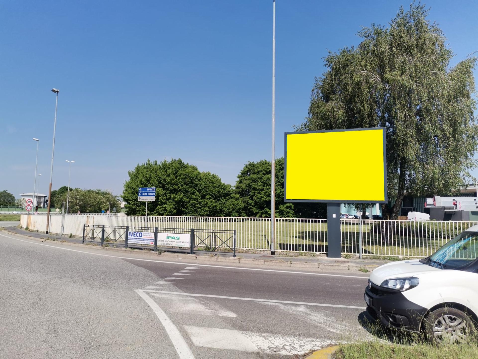 Impianto a USCITA AUTOSTRADA A9 ROTONDA VIA CAVOUR FRONTALE  Turate