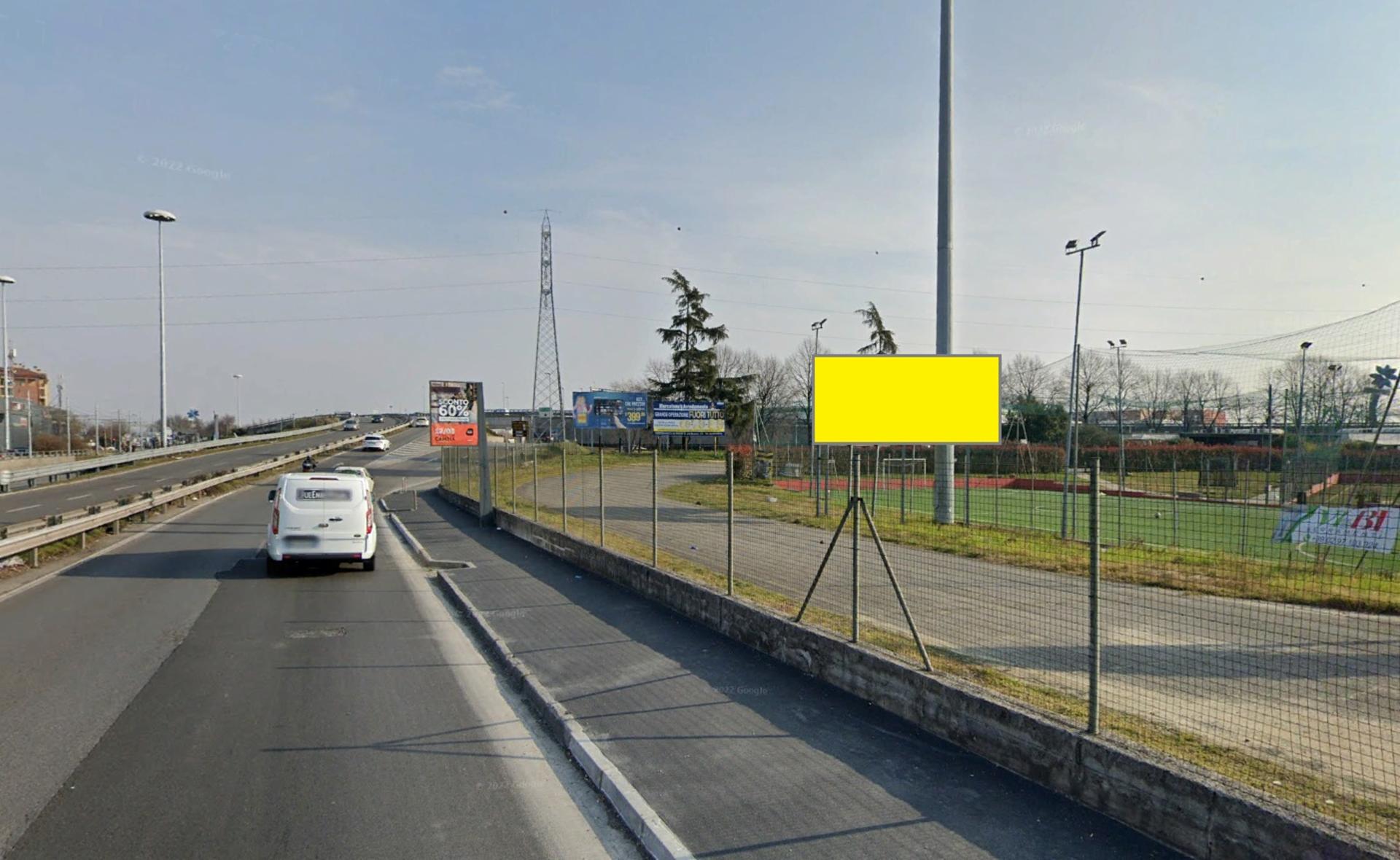 Impianto 6 X 3 a Rozzano, in zona Green bar