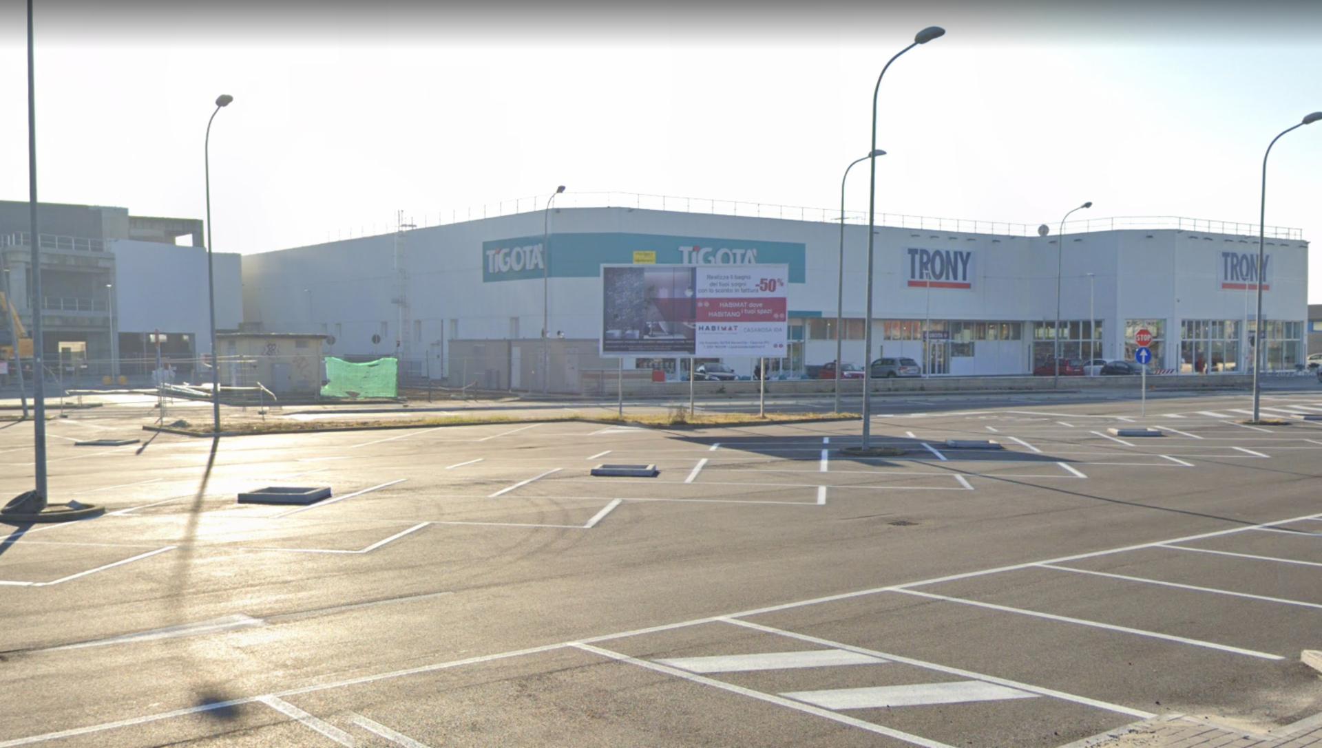 Impianto 6 X 3 a Cascina, in zona Trony