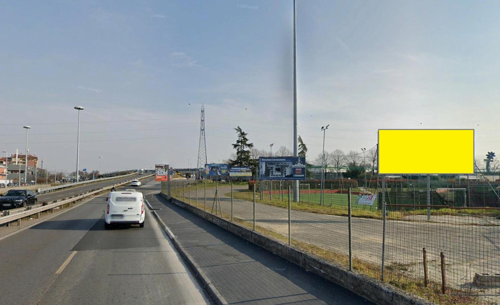 Impianto 6 X 3 a Rozzano, in zona Green bar