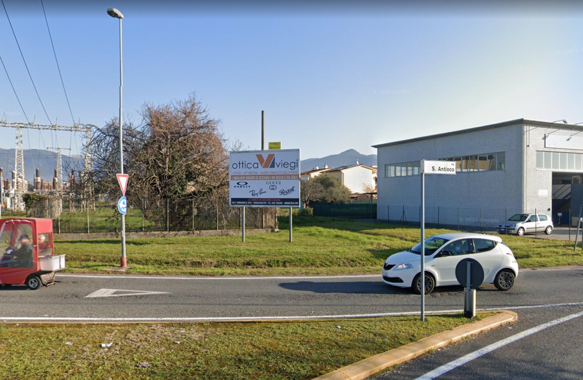 Impianto POSTER a Cascina, in zona Kuxo