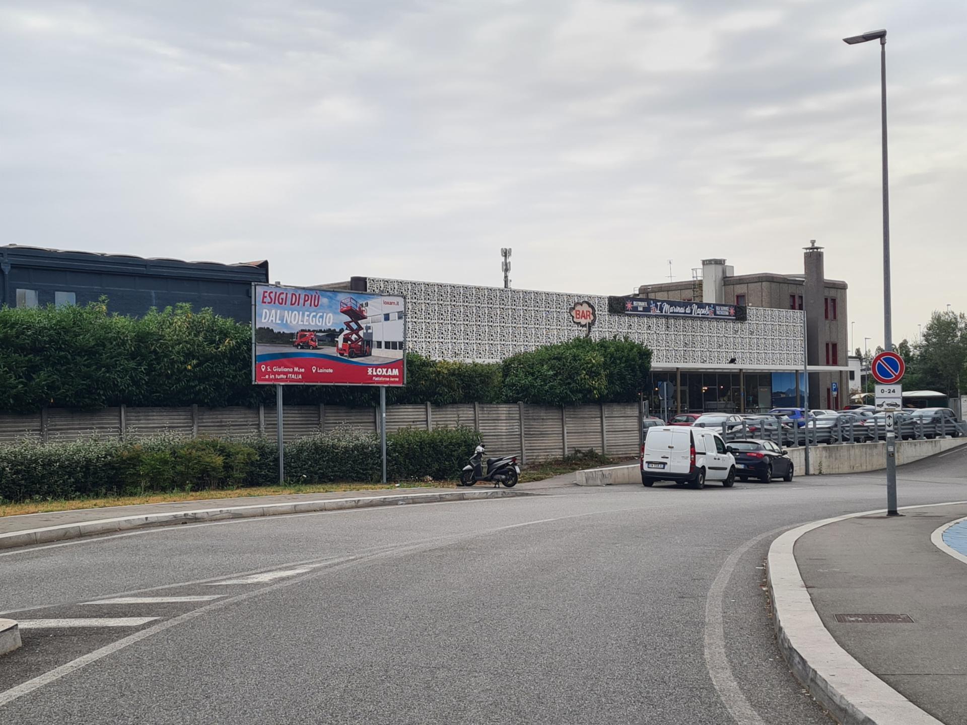 Impianto 6 X 3 a Rho, in zona Rho Fiera