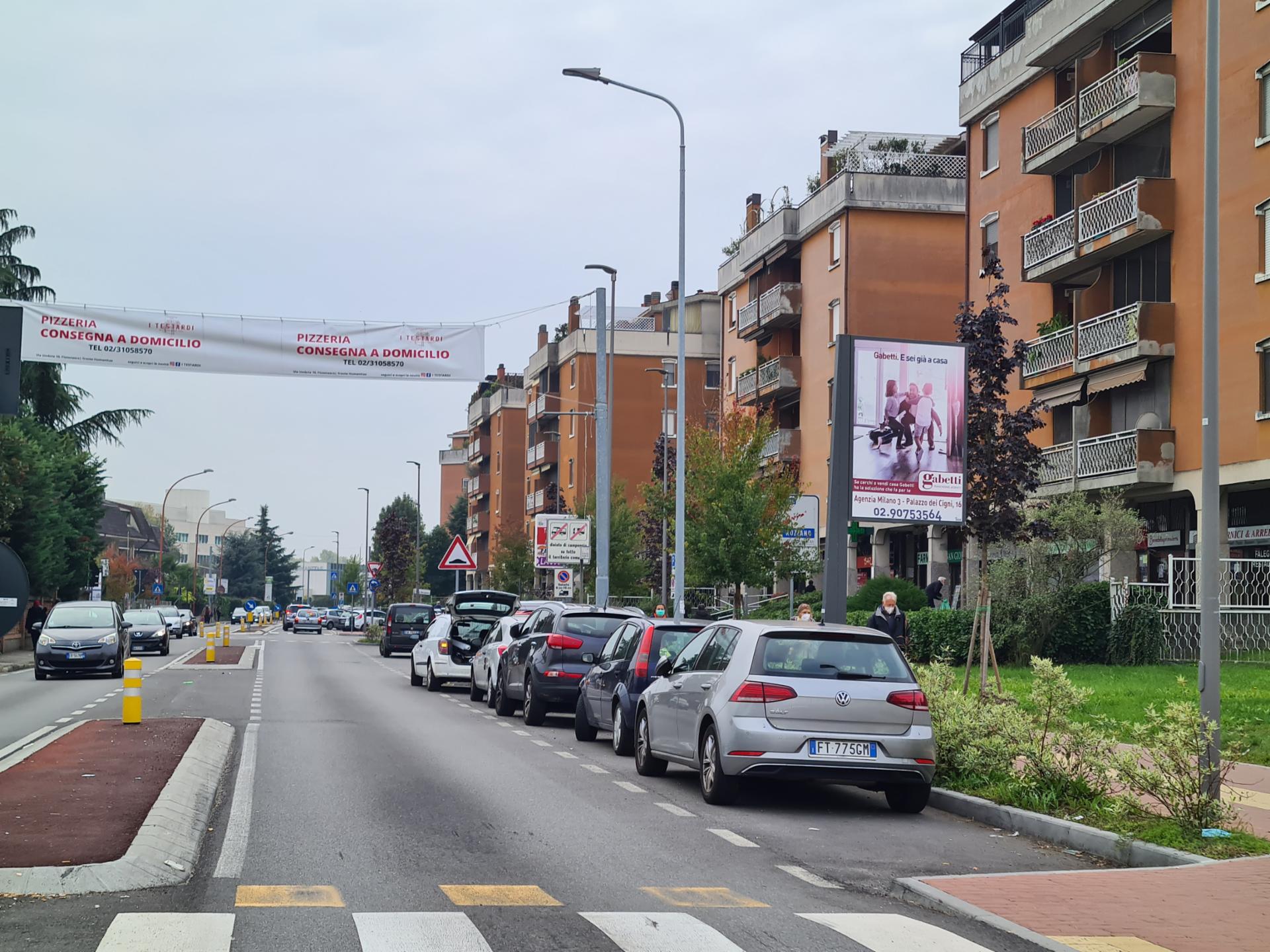 Impianto CARTELLONISTICA a Rozzano, in zona Taku SUSHI