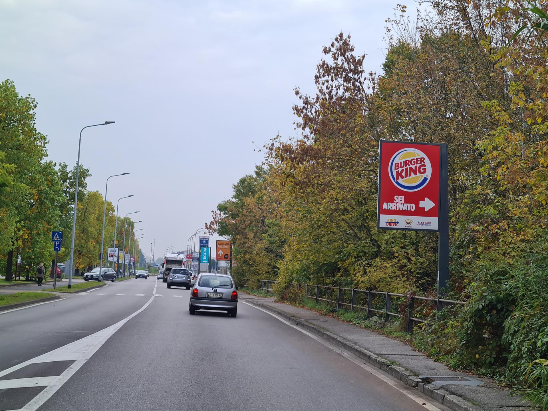Impianto a Via Grandi 45 mt dopo Viale Toscana dir. Basiglio  Rozzano