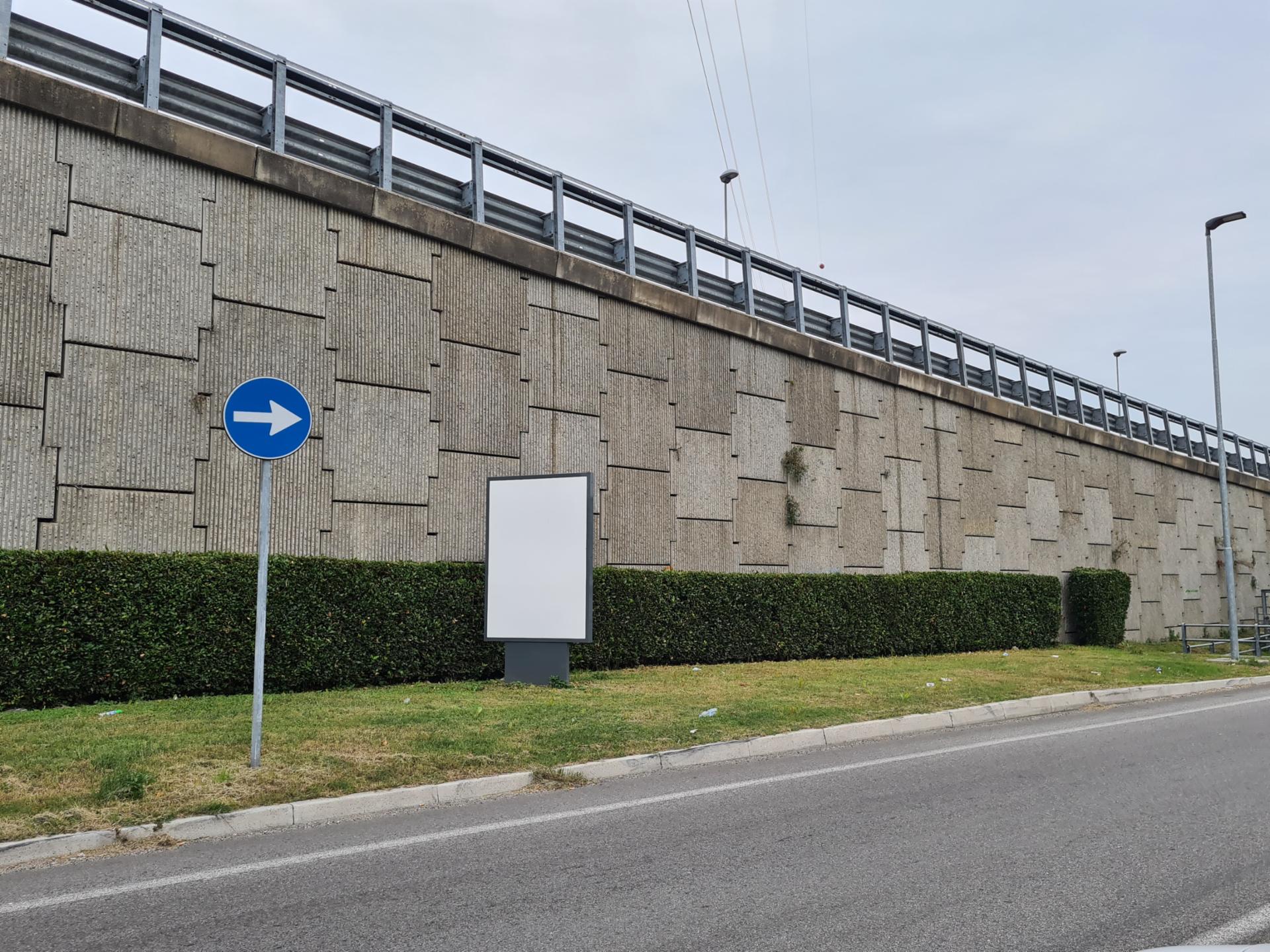 Impianto a Via Isonzo prima di Entrata in Tang. Ovest  Rozzano