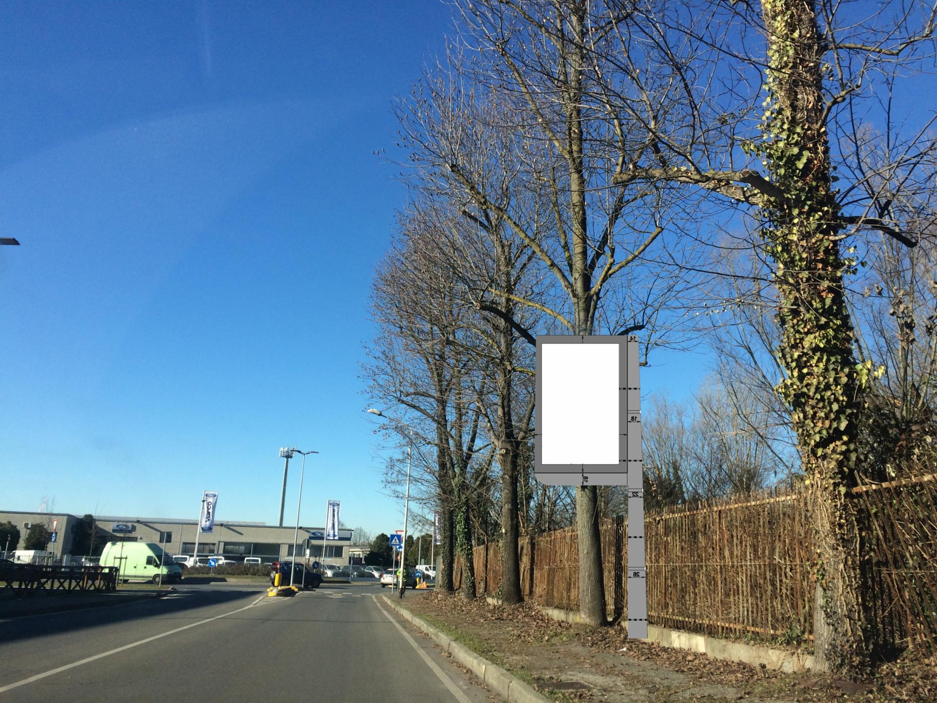Impianto CARTELLONISTICA a Rozzano, in zona Taku SUSHI