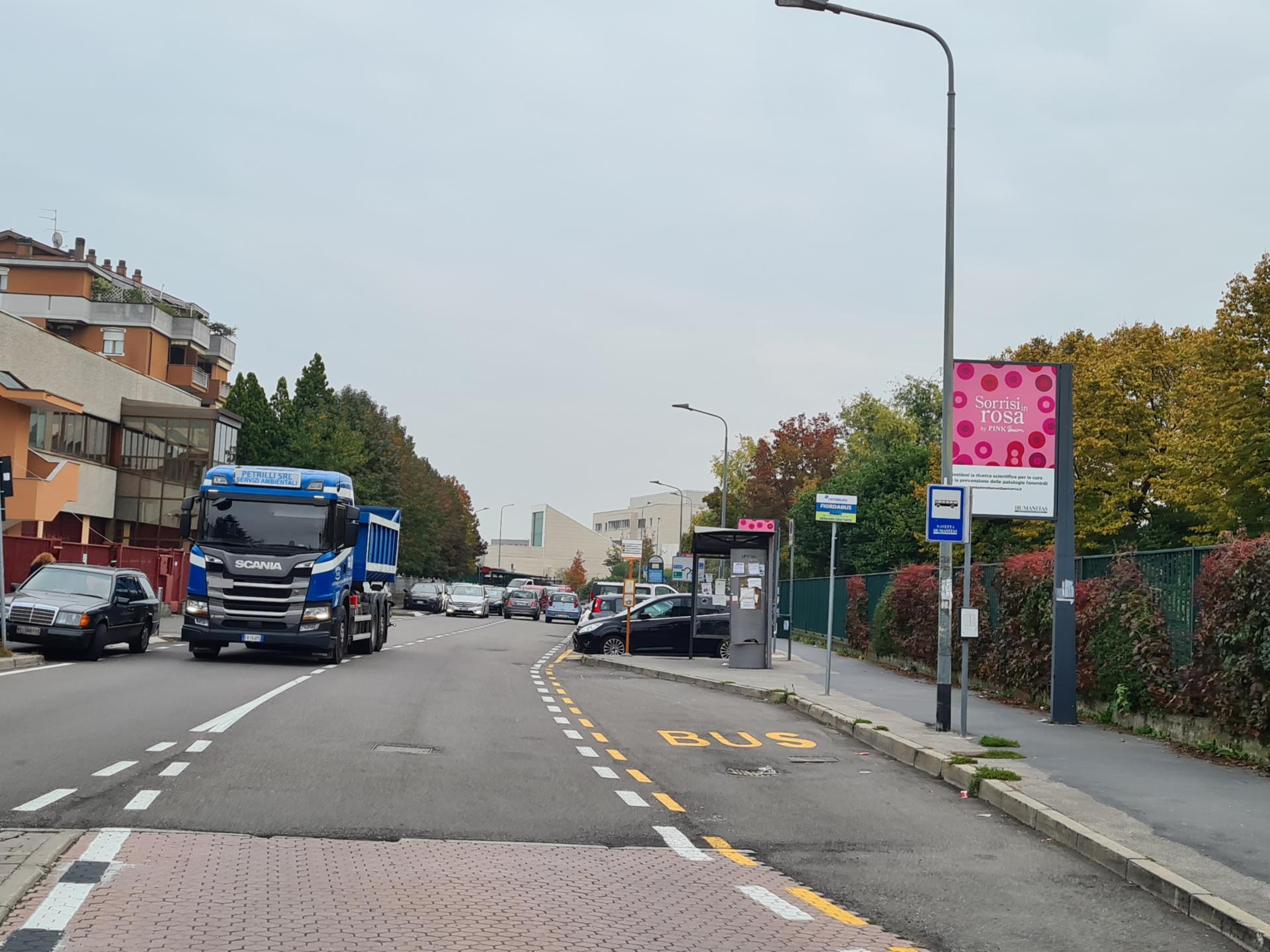 Impianto CARTELLONISTICA a Rozzano, in zona Sole Luna