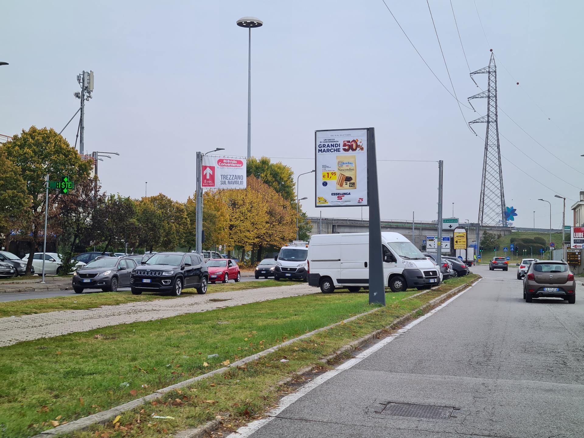 Impianto a VIALE ISONZO 100 mt prima di Via Curiel  Rozzano